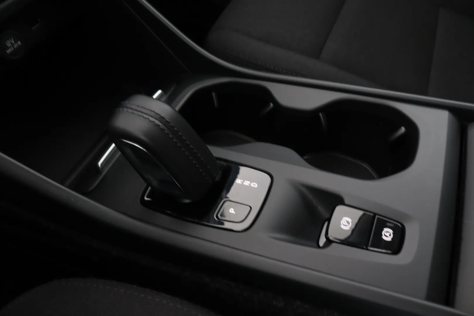 Volvo XC40 IOO-231 carousel image