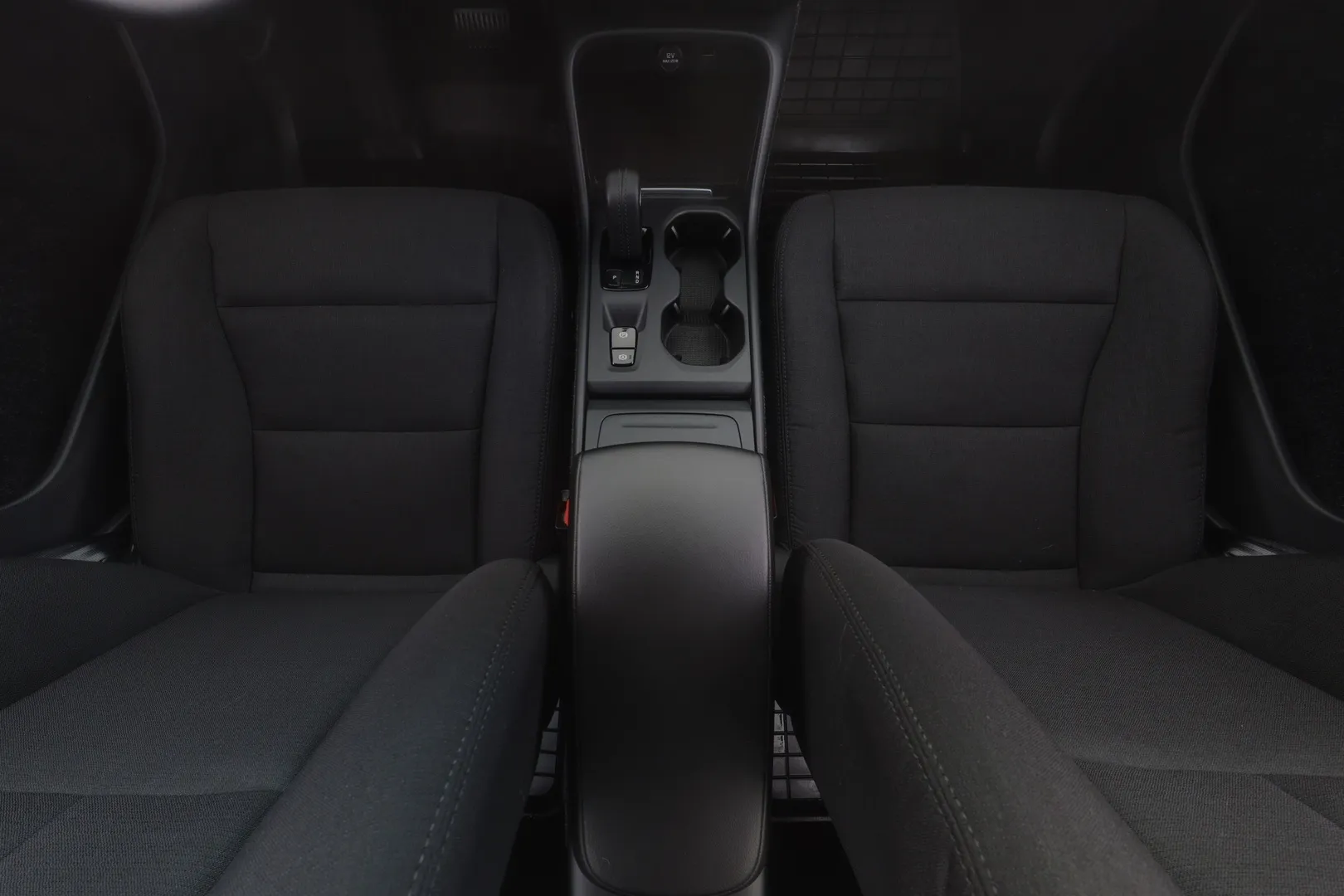 Volvo XC40 IOO-231 carousel image