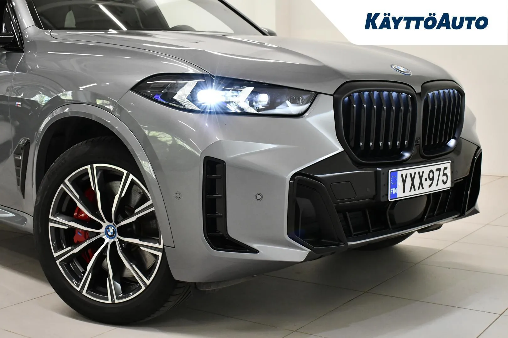 BMW X5 YXX-975 carousel image