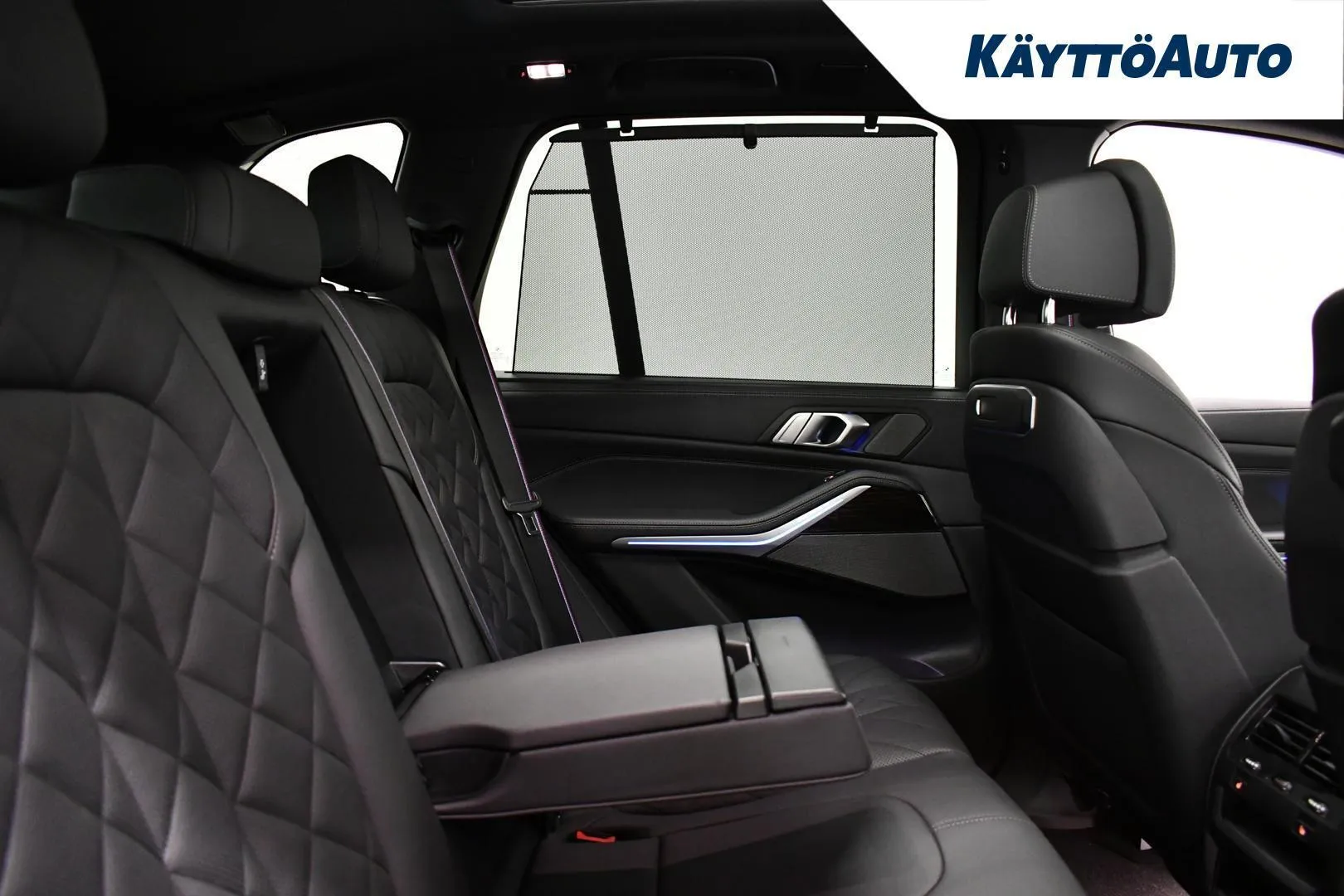 BMW X5 YXX-975 carousel image