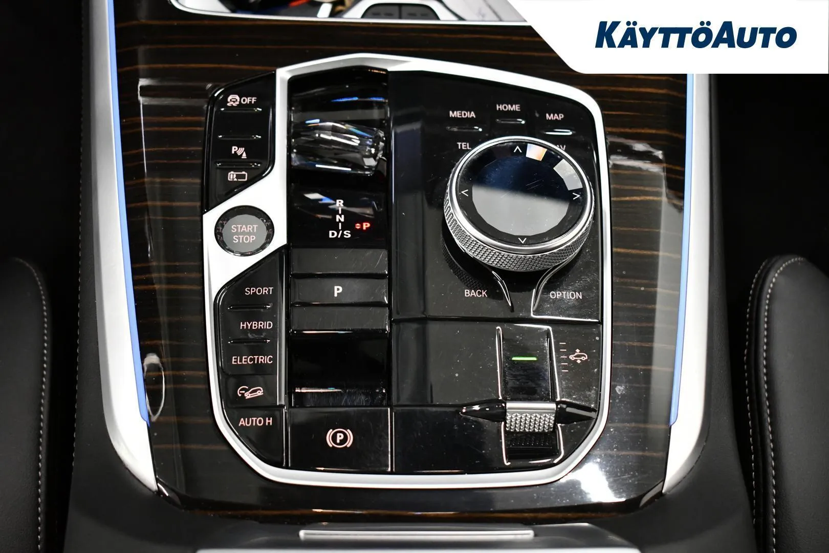 BMW X5 YXX-975 carousel image