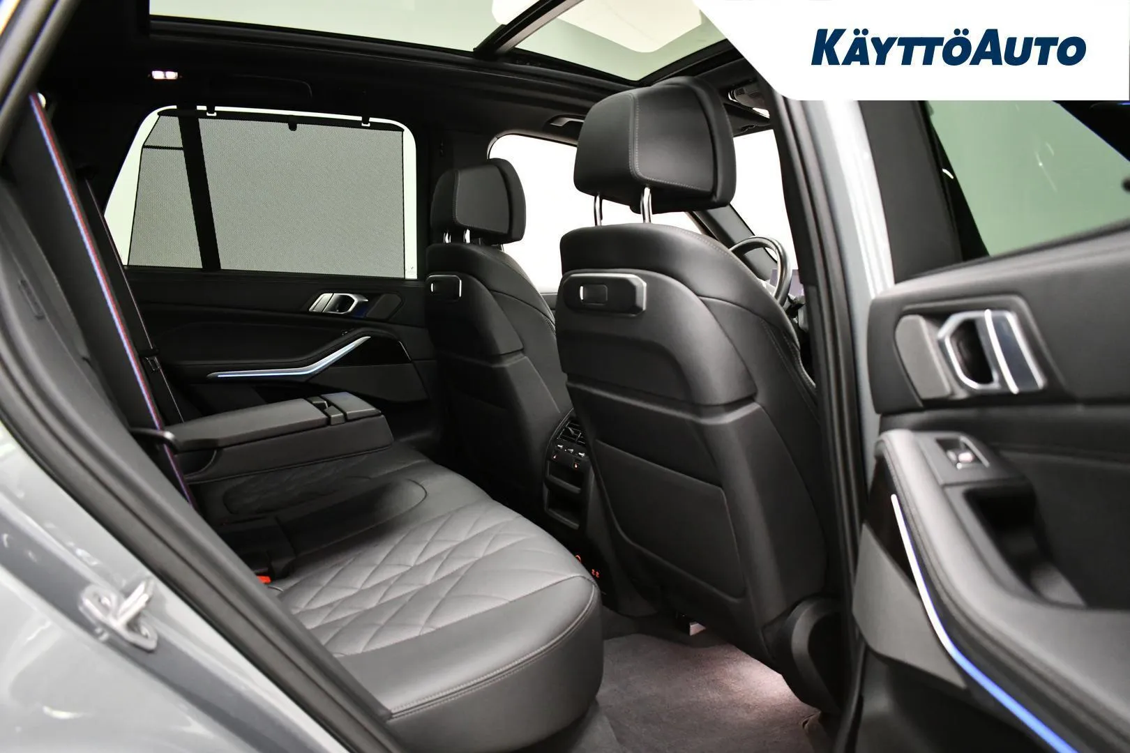 BMW X5 YXX-975 carousel image