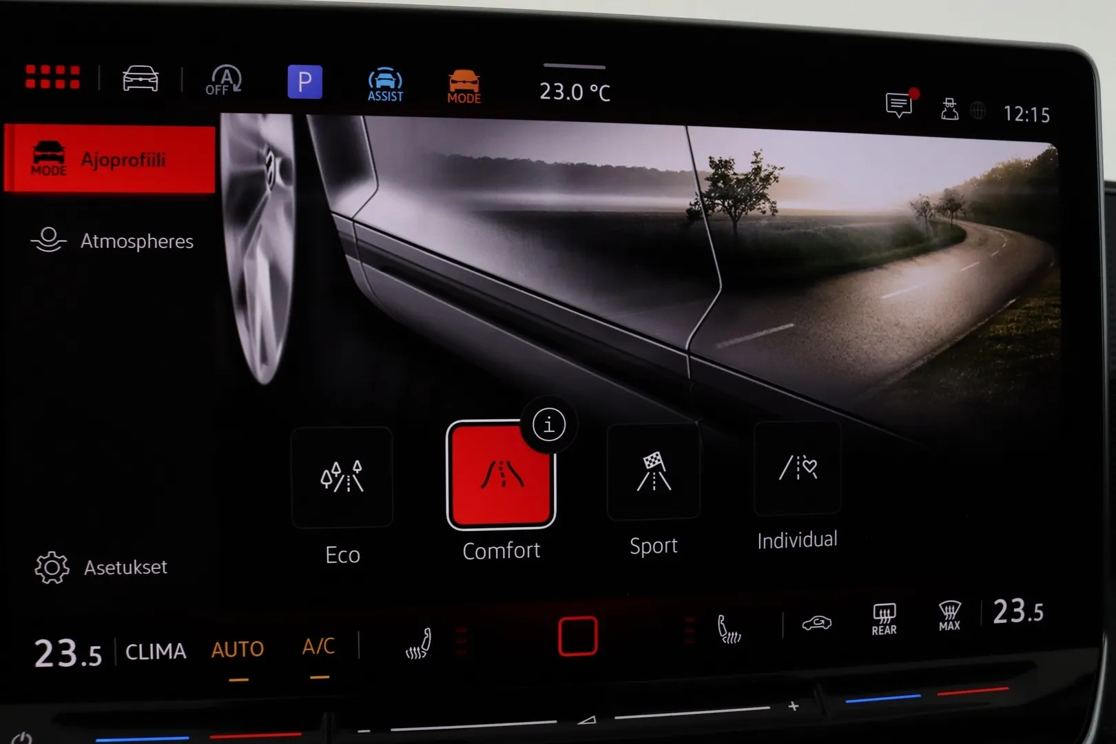 Volkswagen Tiguan GPU-366 carousel image