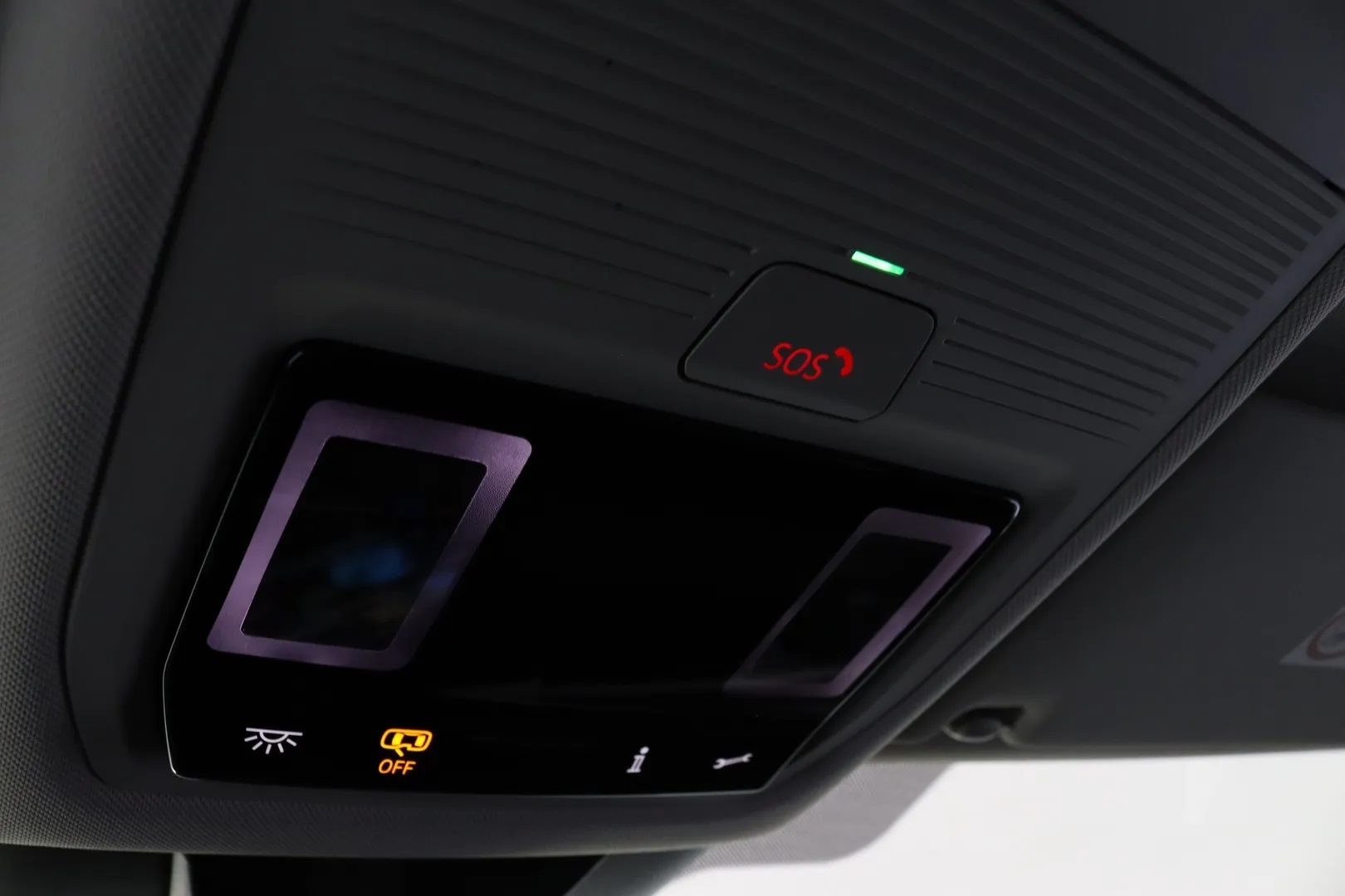 Volkswagen Tiguan GPU-366 carousel image