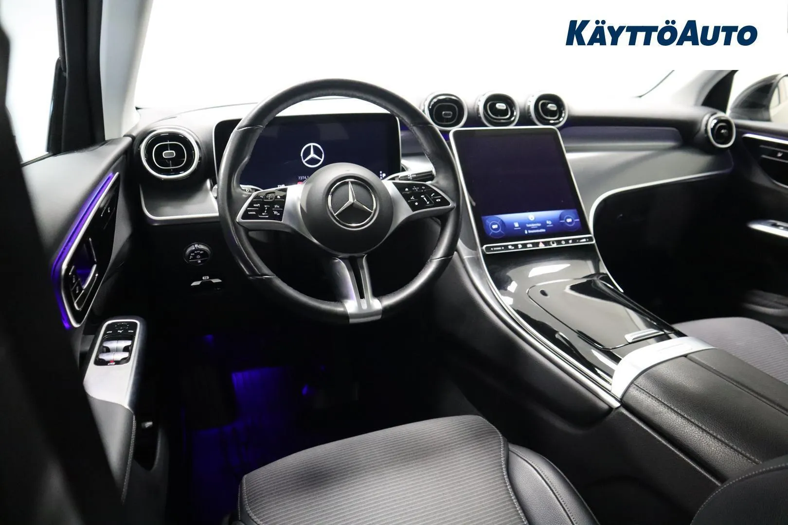 Mercedes-Benz GLC RVU-541 carousel image