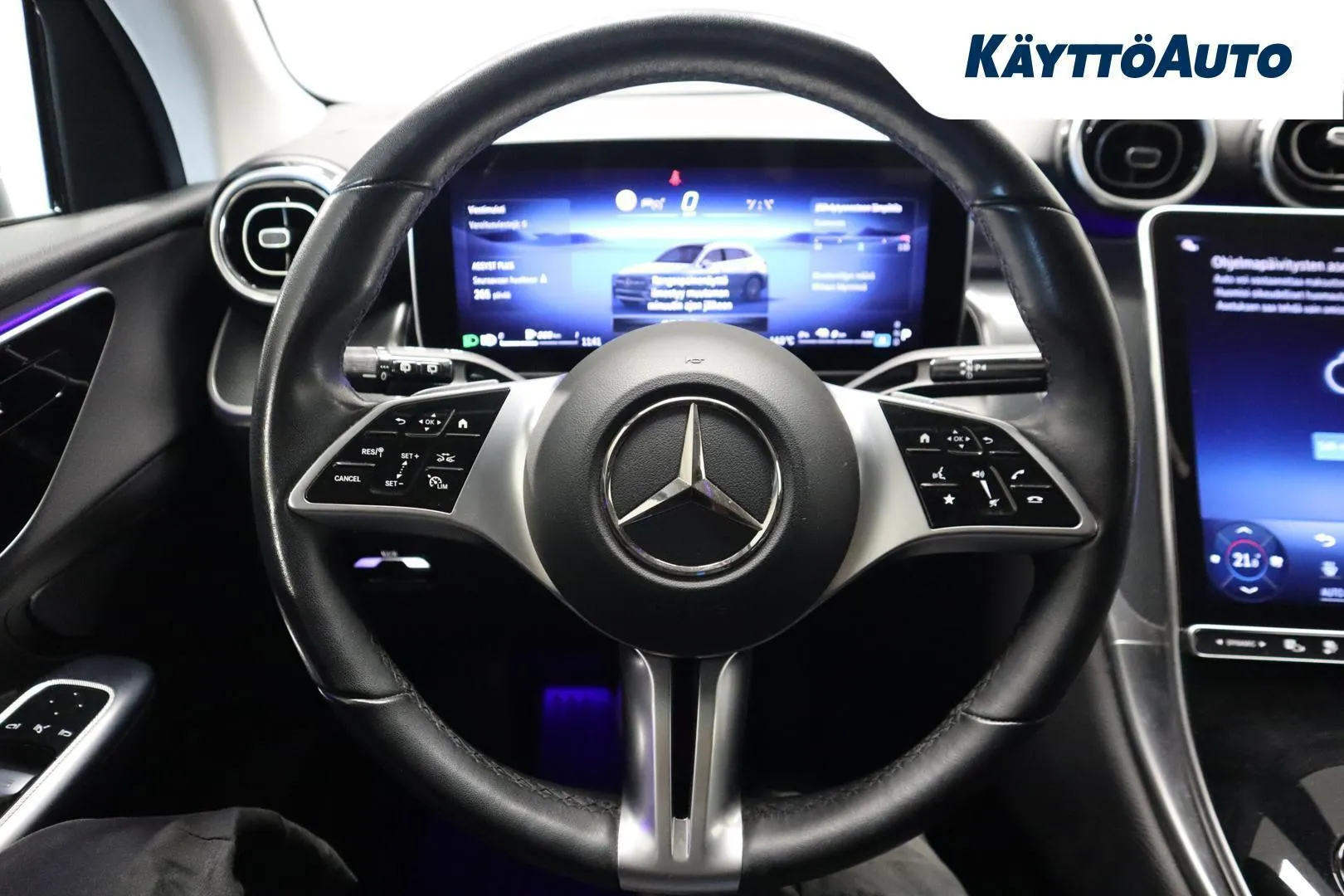 Mercedes-Benz GLC RVU-541 carousel image