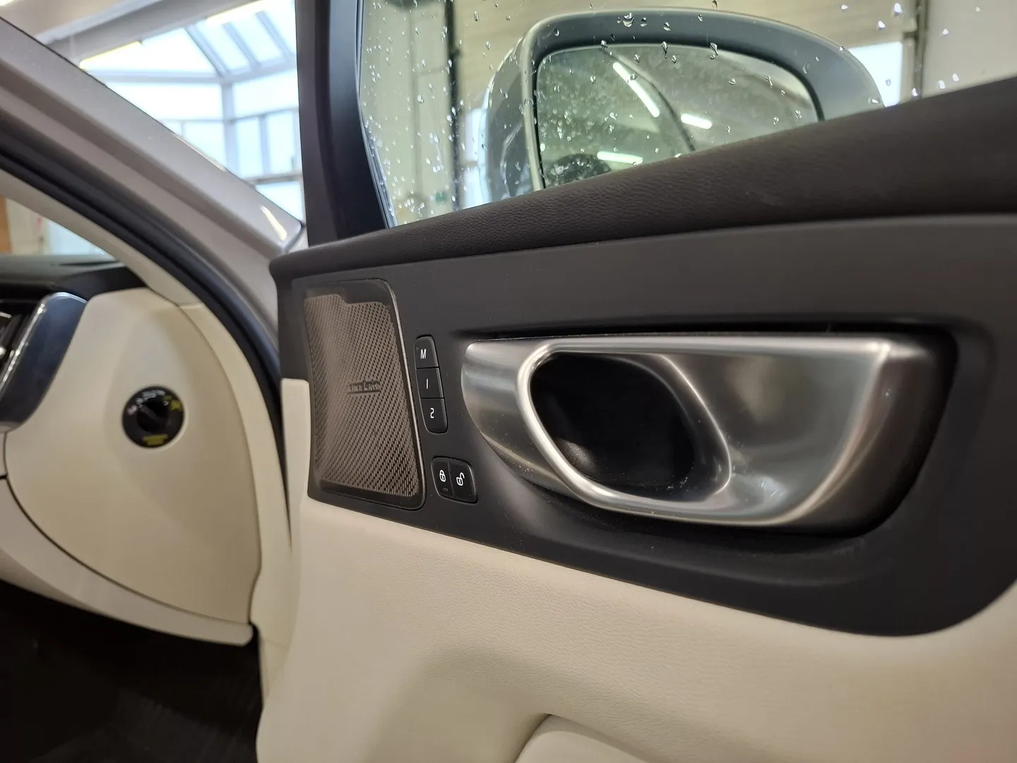 Volvo XC60 JNB-745 carousel image