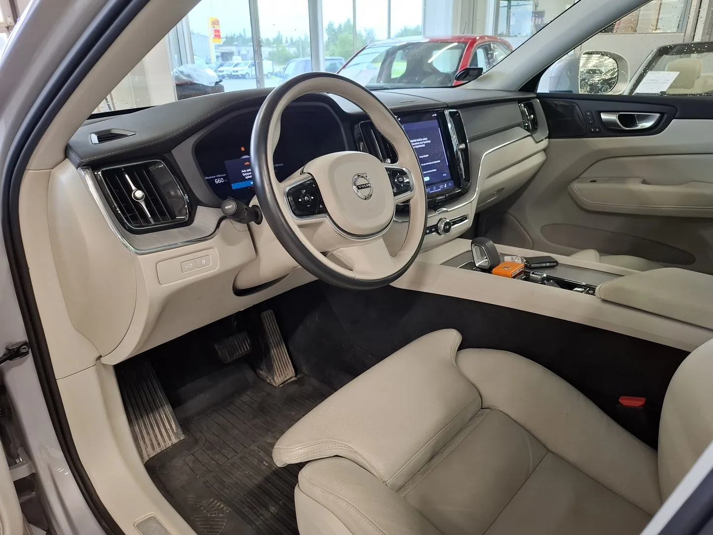 Volvo XC60 JNB-745 carousel image