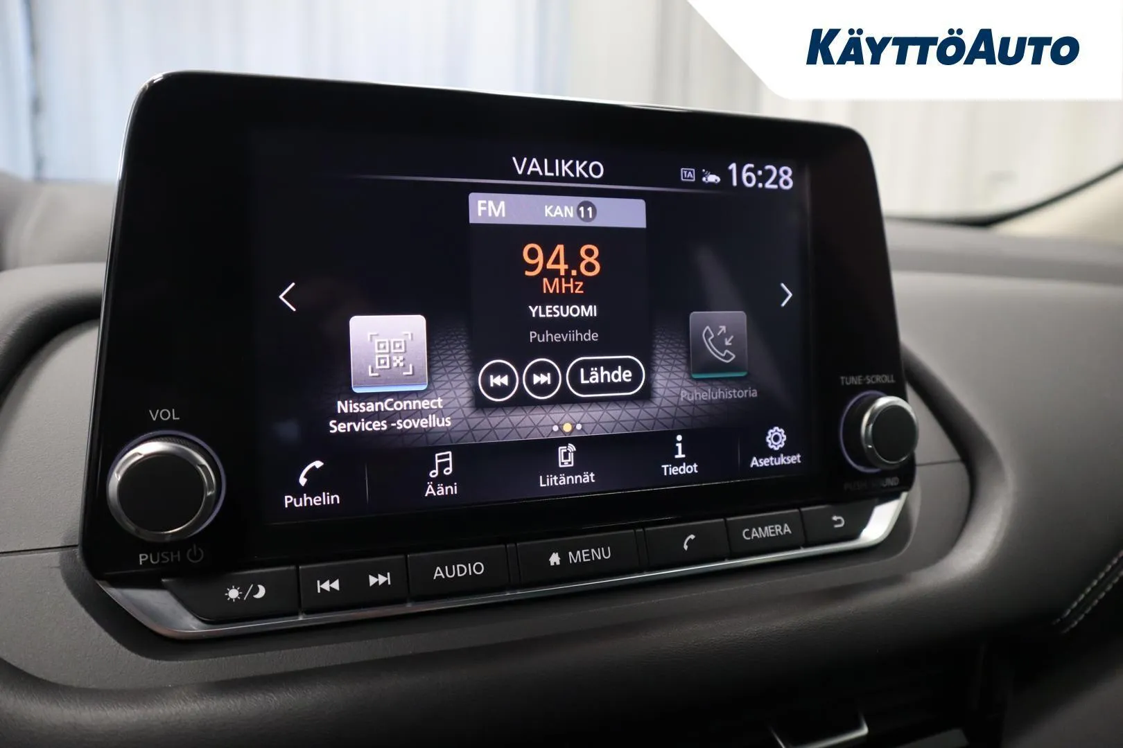 Nissan Qashqai SOU-302 carousel image
