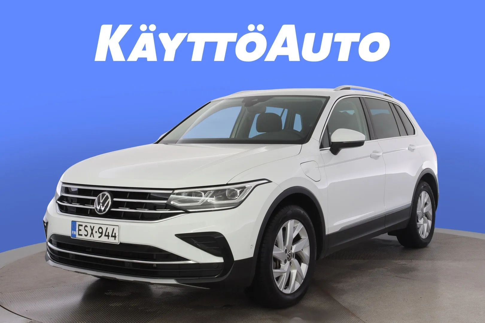 Volkswagen Tiguan ESX-944 carousel image