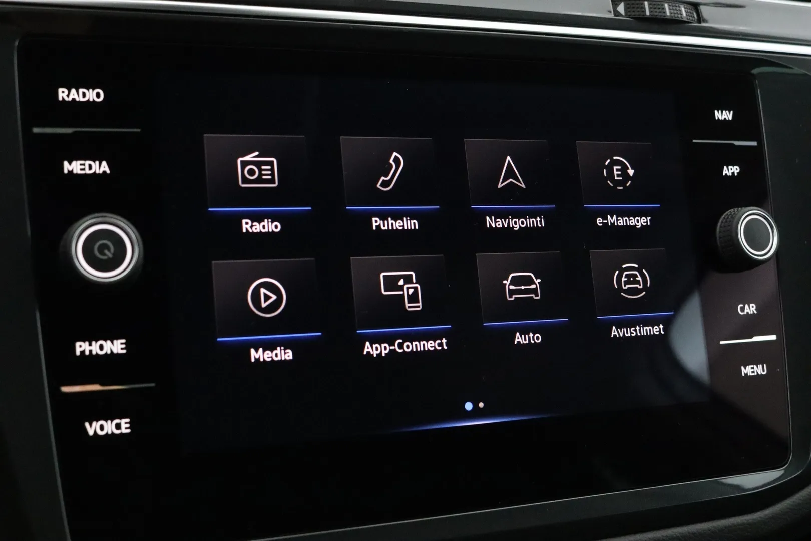 Volkswagen Tiguan ESX-944 carousel image