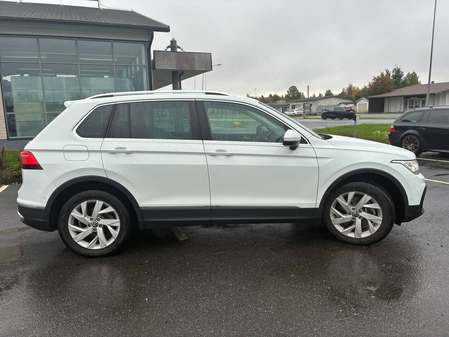 Volkswagen Tiguan 2021, kuva 2/14