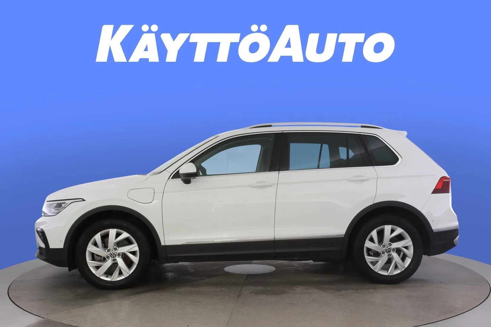 Volkswagen Tiguan ESX-944 carousel image