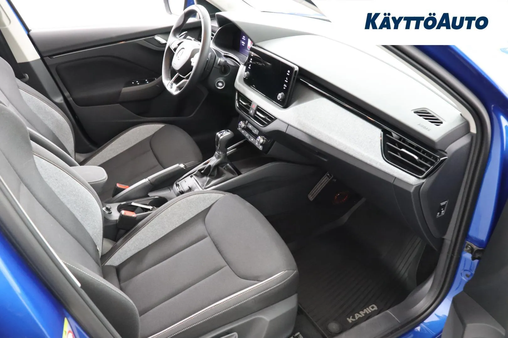 Skoda Kamiq YYC-789 carousel image