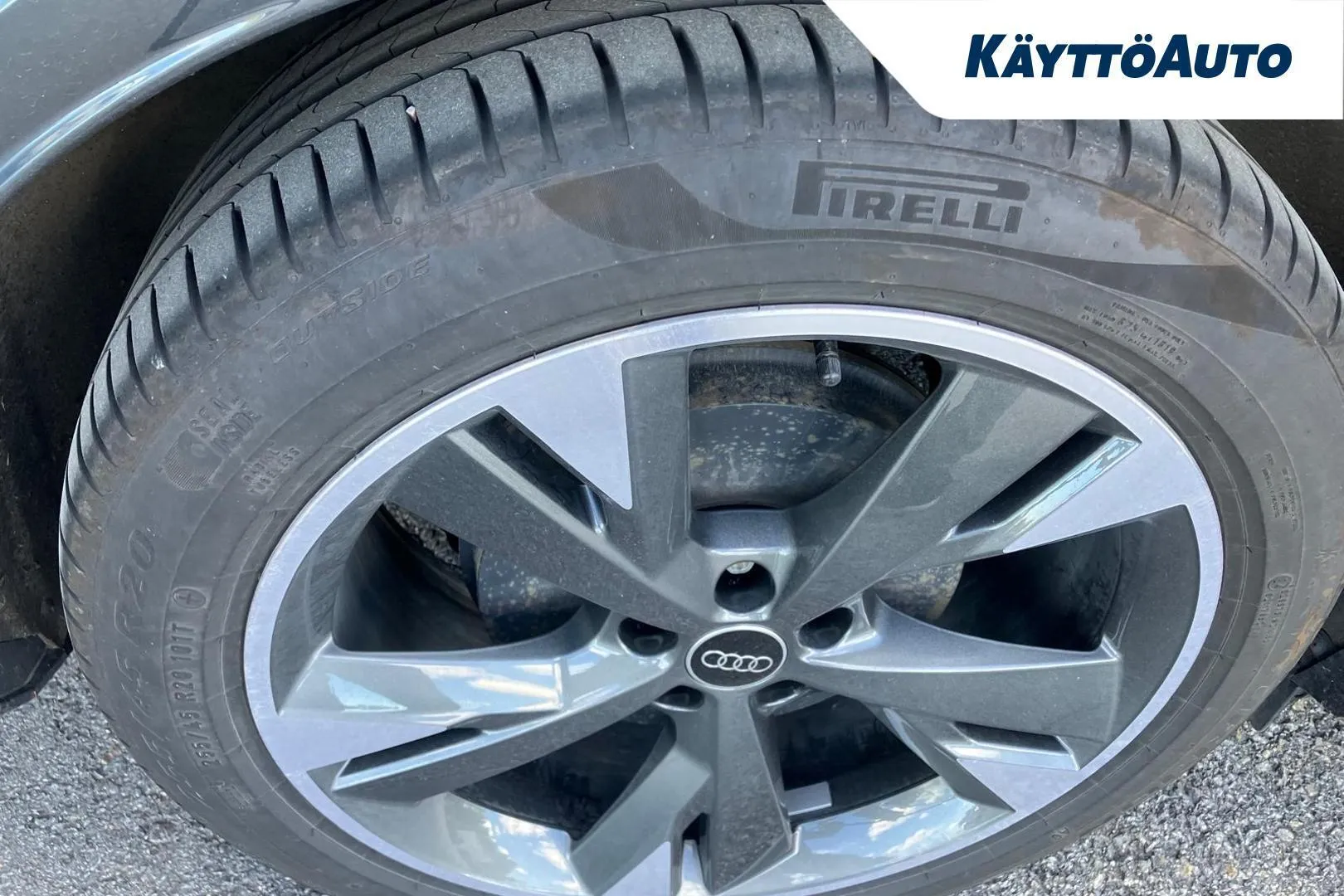 Audi Q4 e-tron LSU-702 carousel image