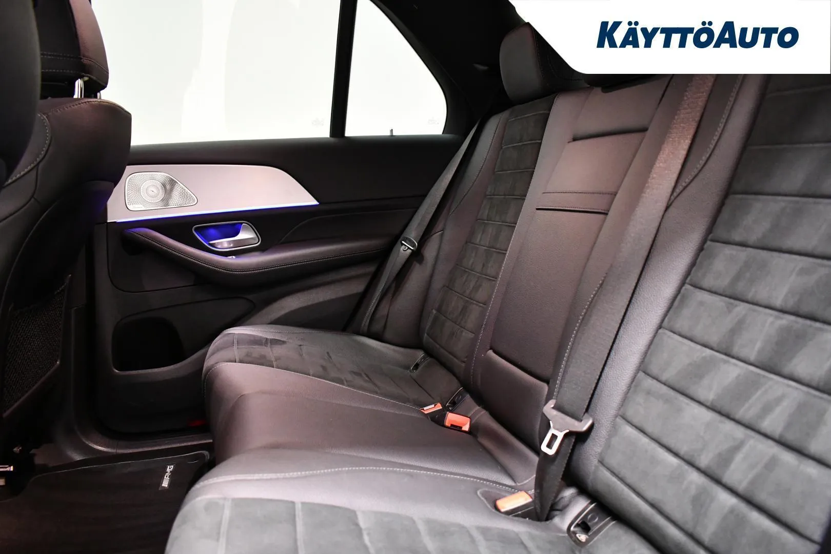 Mercedes-Benz GLE RVN-421 carousel image