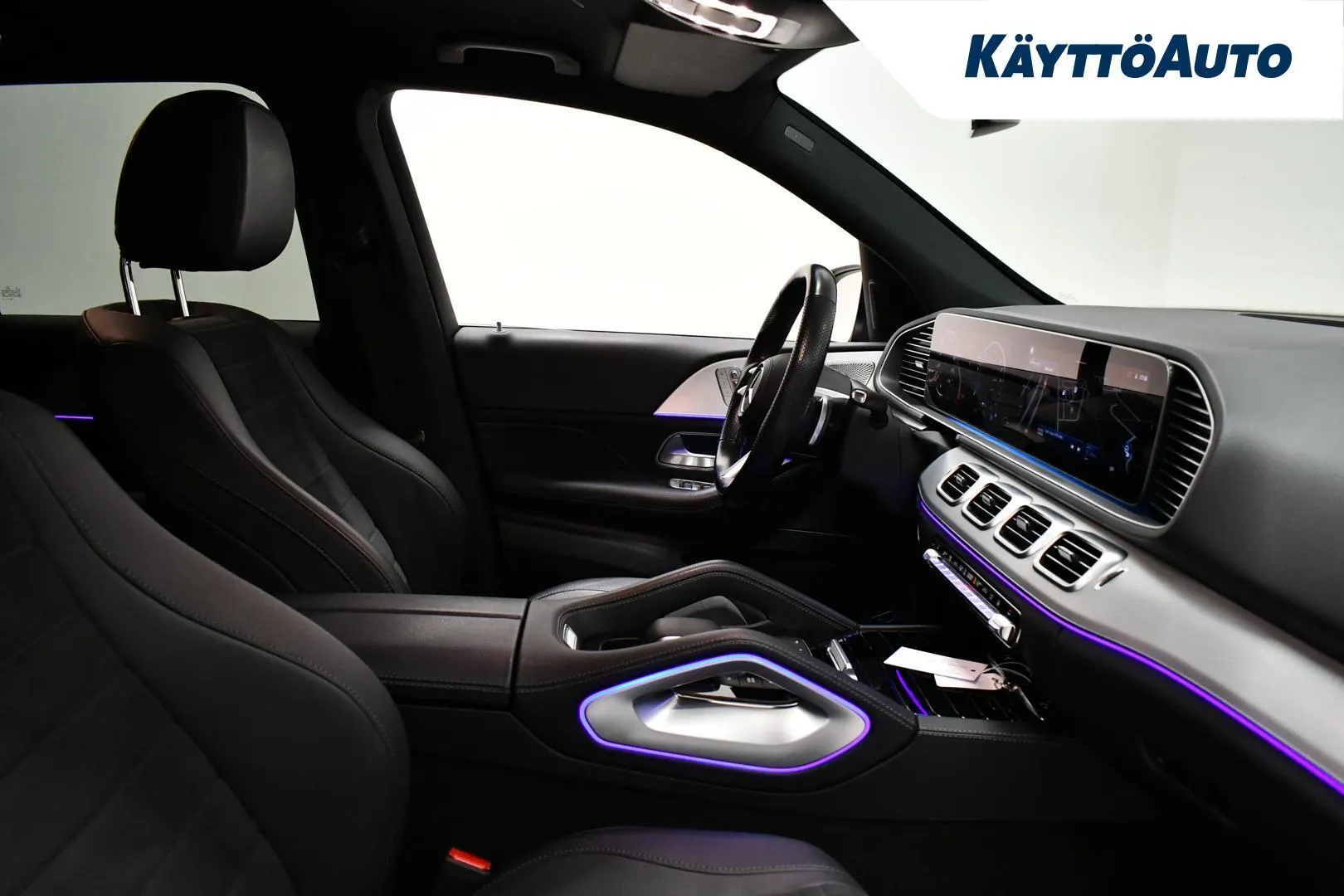 Mercedes-Benz GLE RVN-421 carousel image