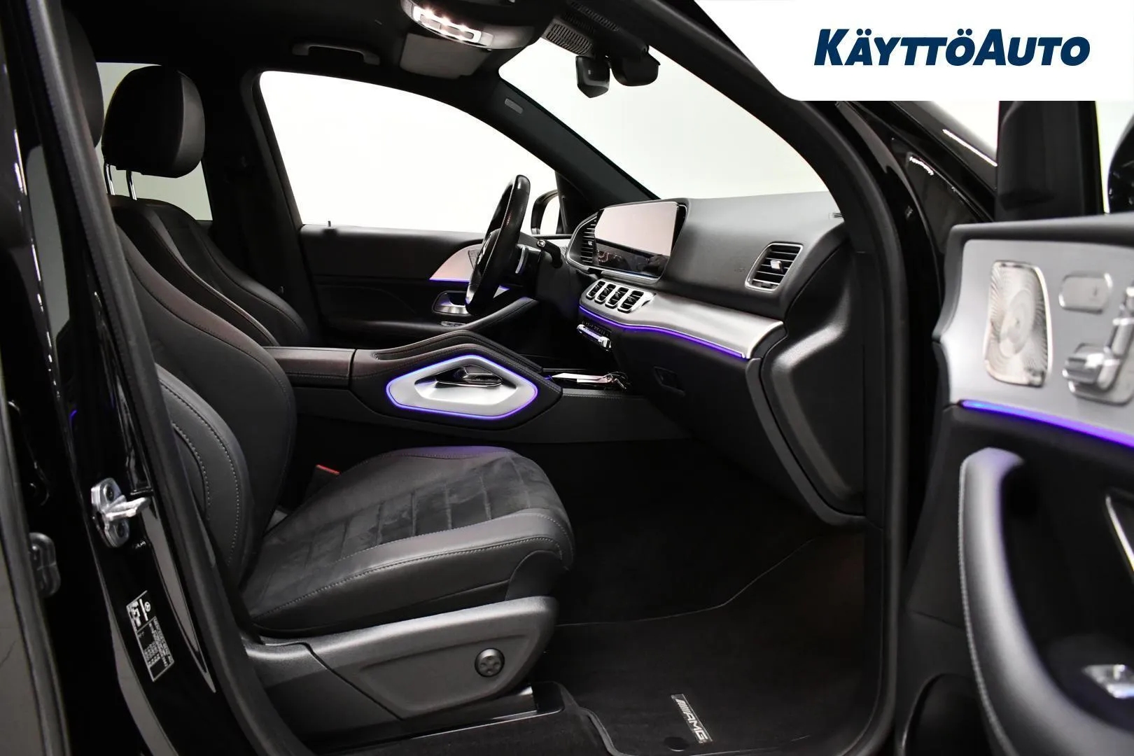 Mercedes-Benz GLE RVN-421 carousel image