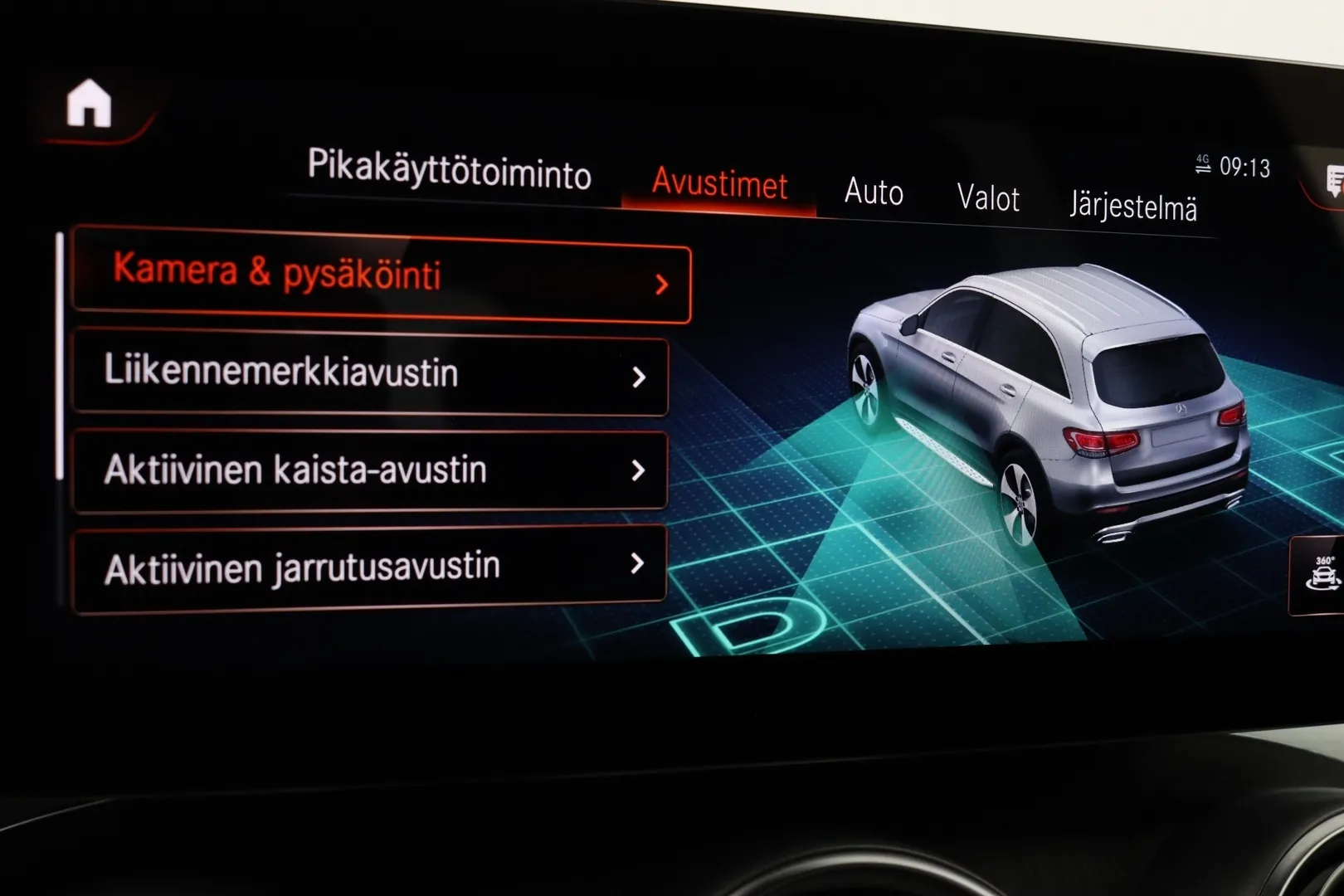Mercedes-Benz GLC YMN-244 carousel image
