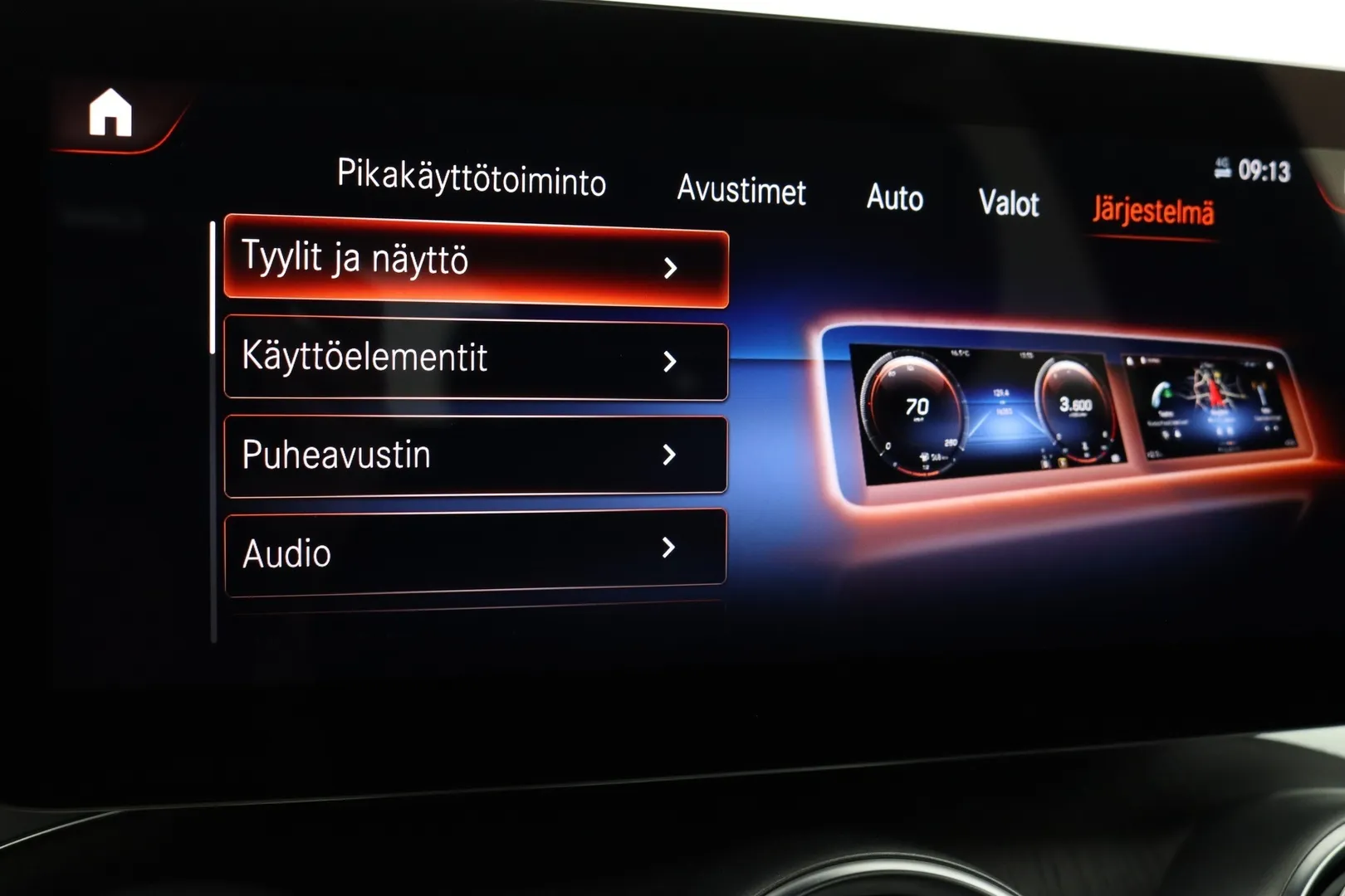 Mercedes-Benz GLC YMN-244 carousel image