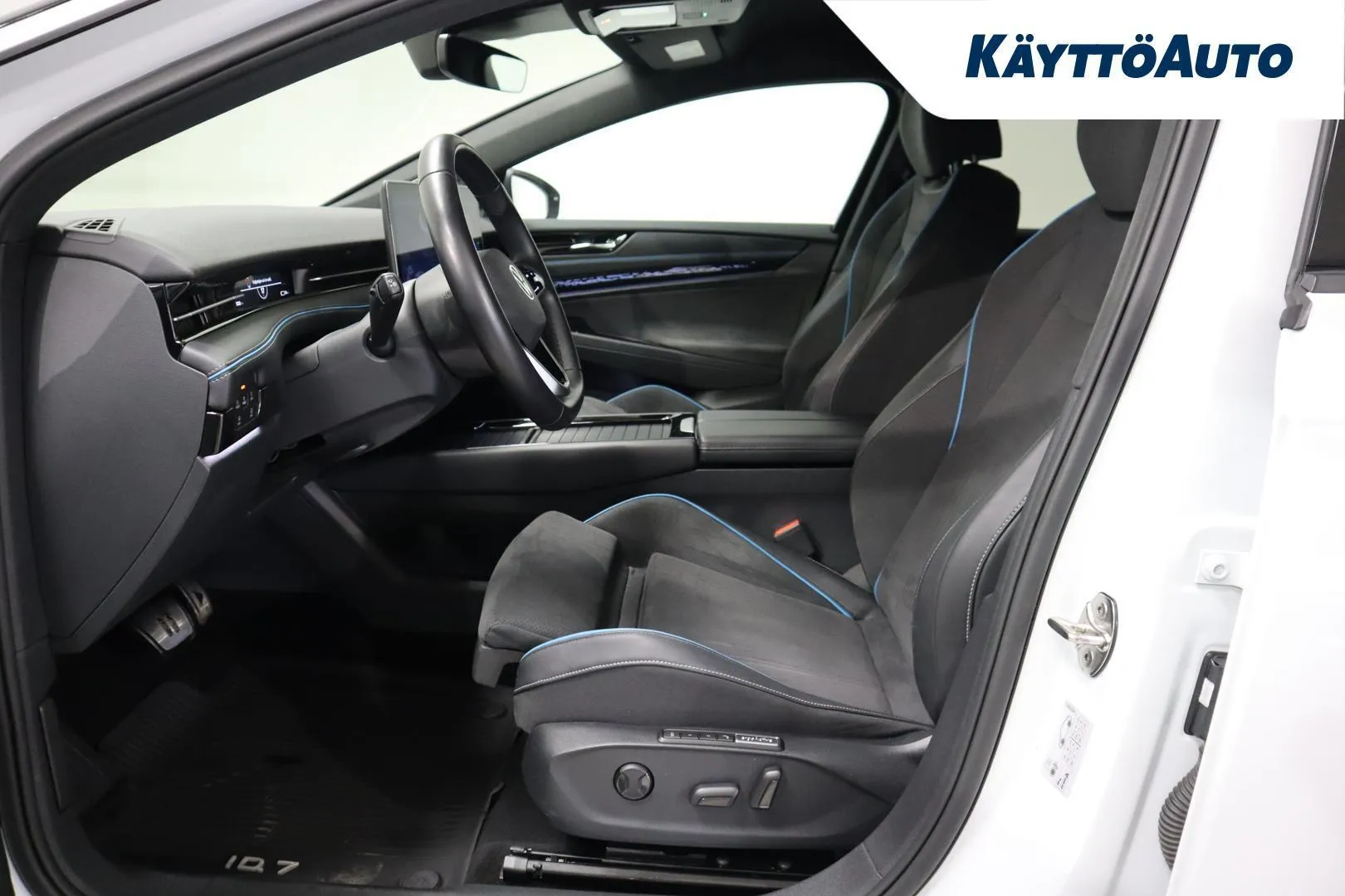 Volkswagen ID.7 IRP-359 carousel image