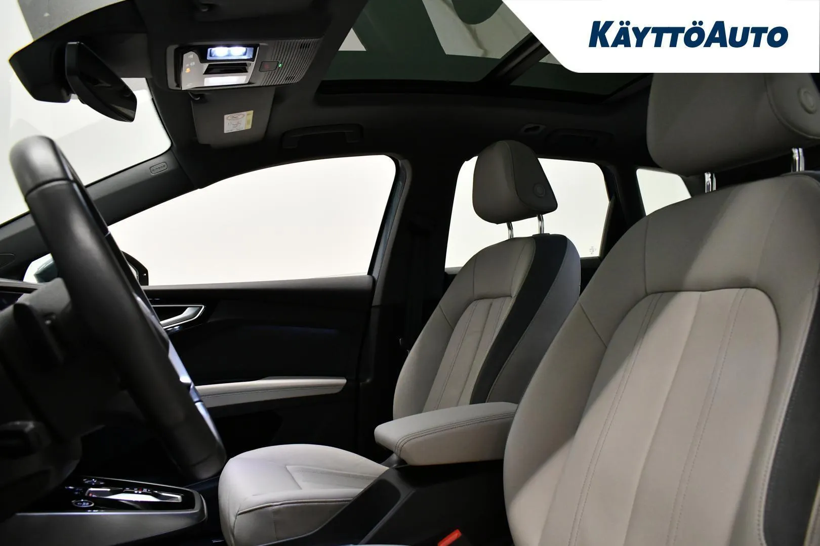 Audi Q4 e-tron NNZ-205 carousel image