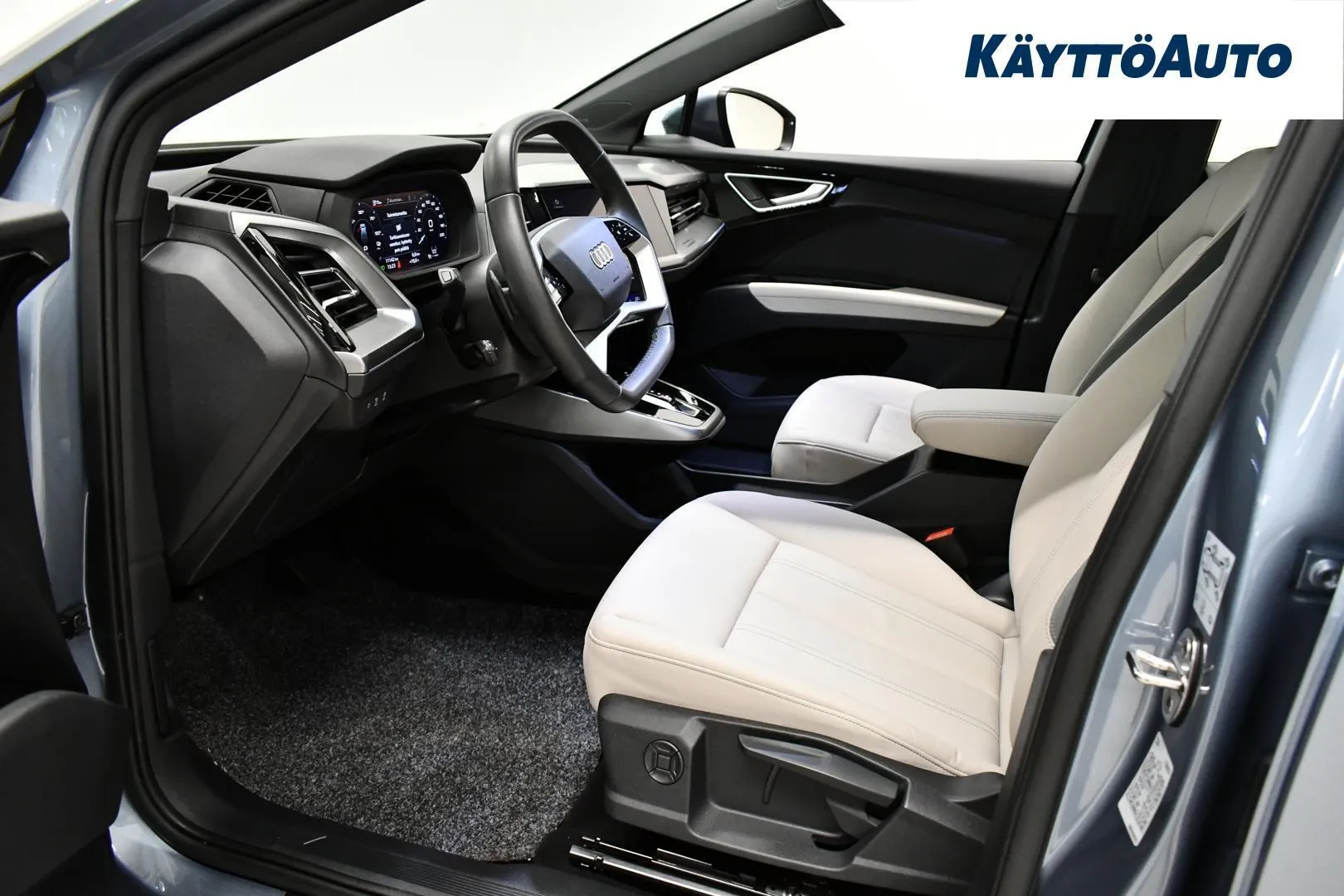 Audi Q4 e-tron NNZ-205 carousel image