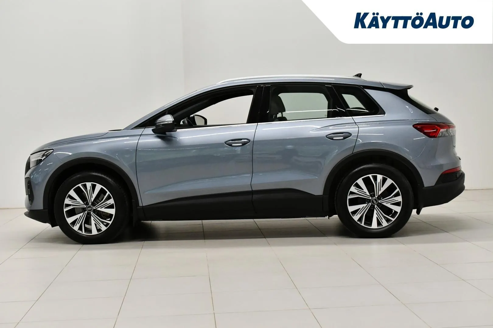 Audi Q4 e-tron NNZ-205 carousel image