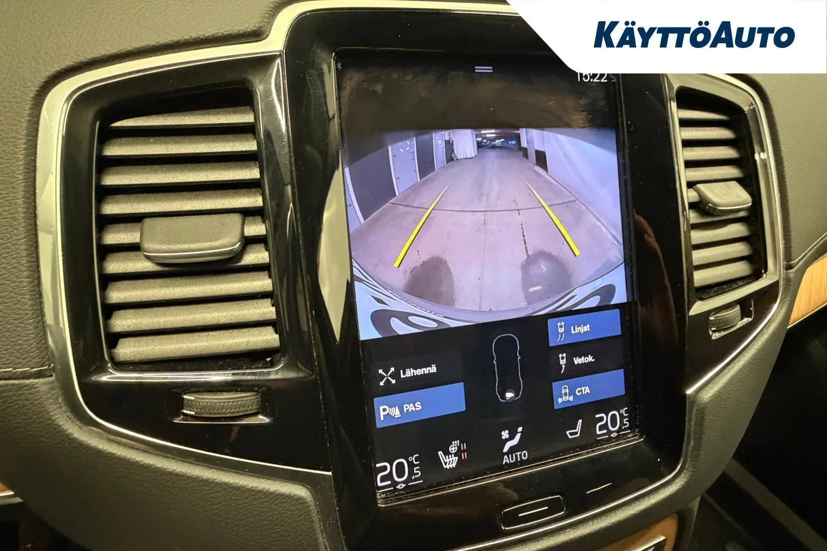 Volvo XC90 YLK-612 carousel image