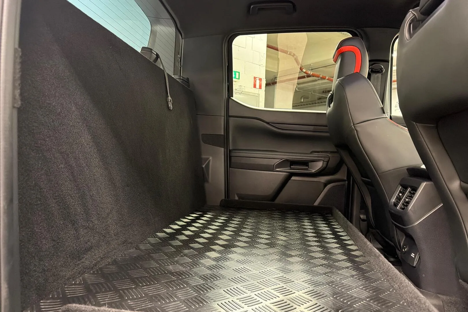 Ford Ranger KVX-383 carousel image