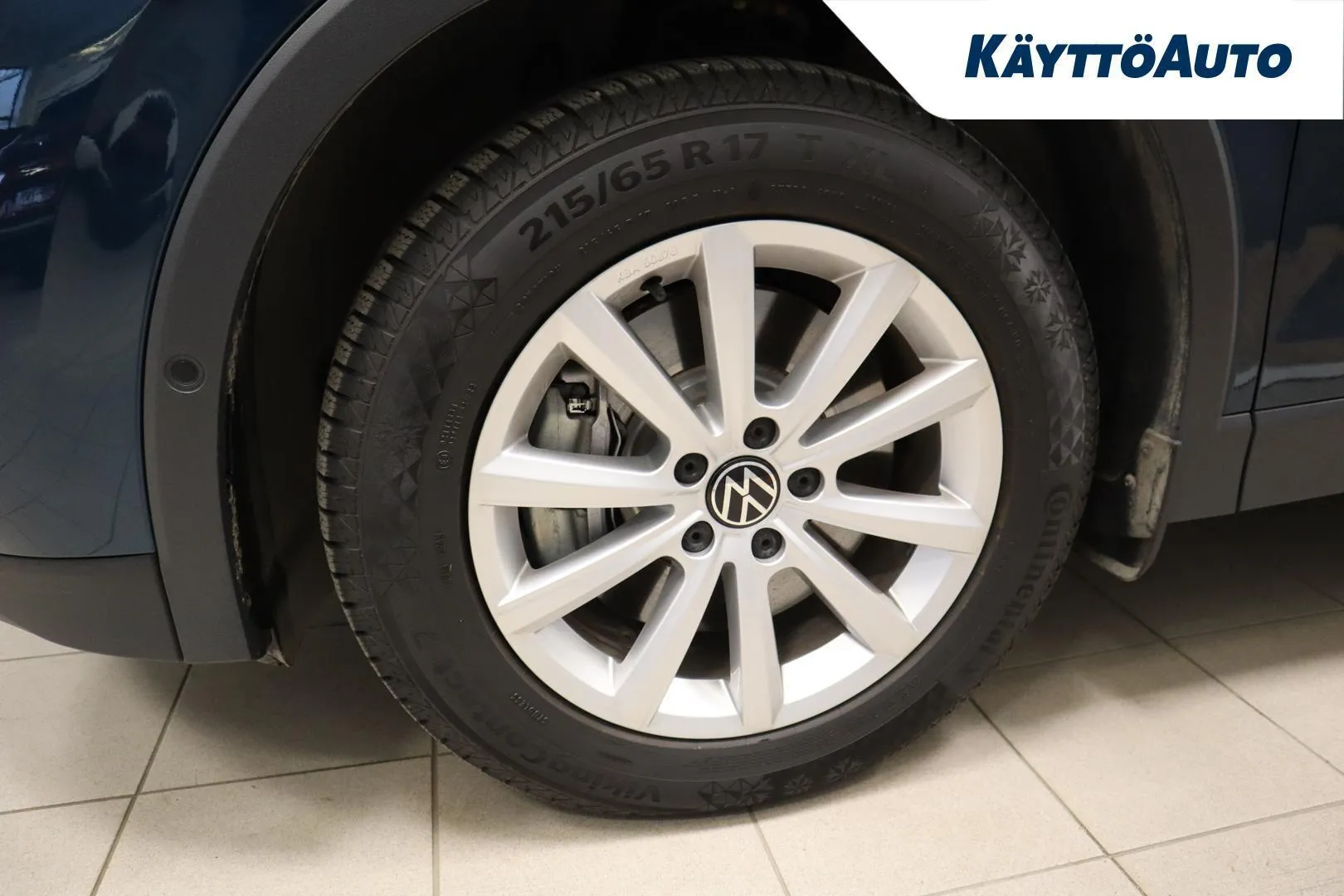 Volkswagen Tiguan RXB-615 carousel image