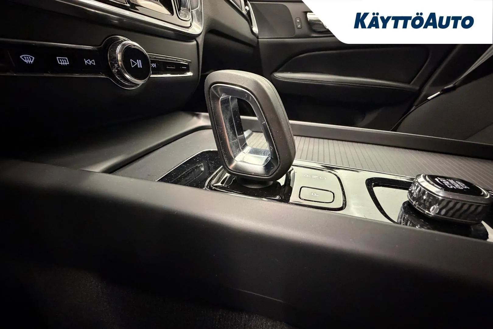 Volvo V60 NMH-273 carousel image