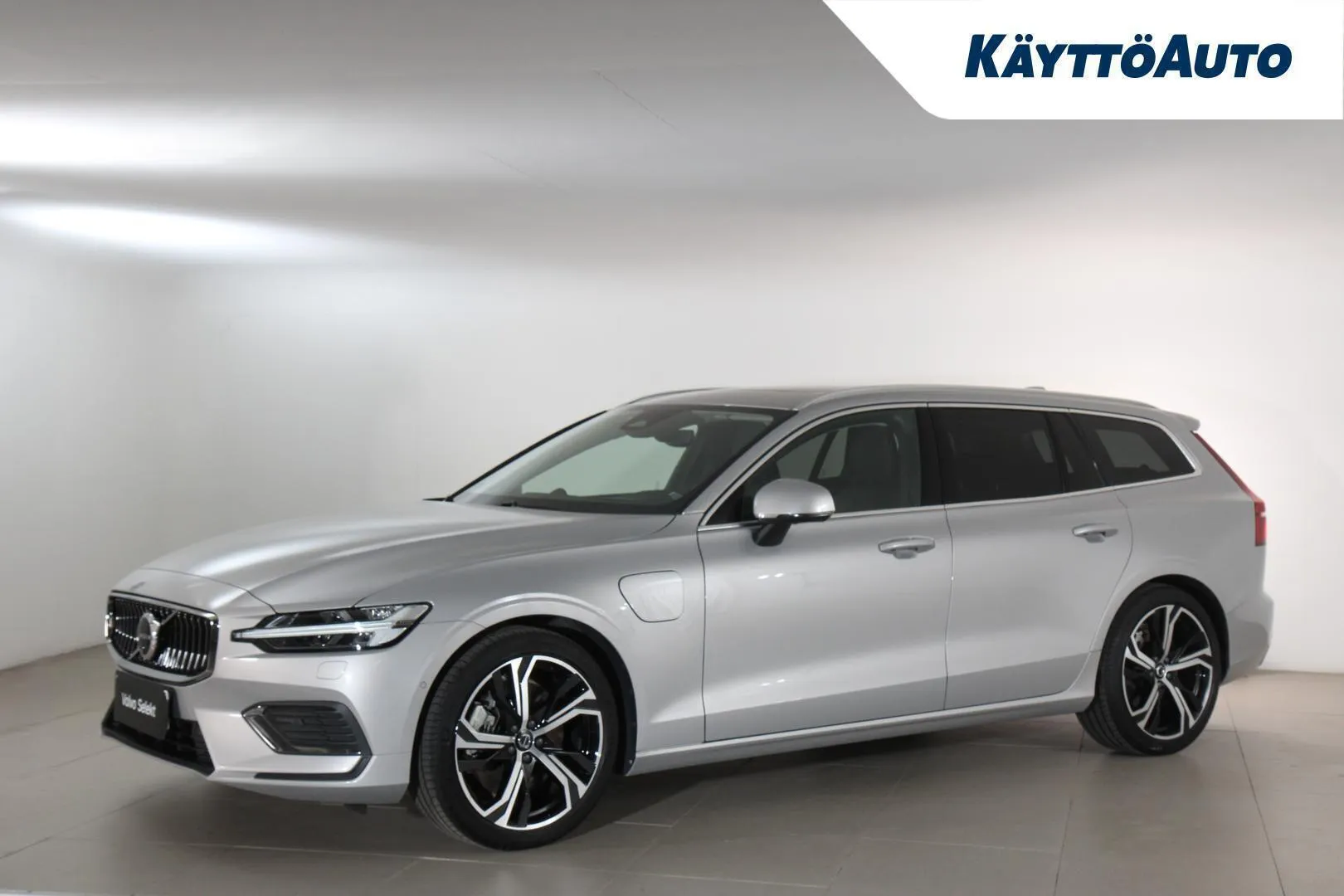 Volvo V60 RXC-365 carousel image