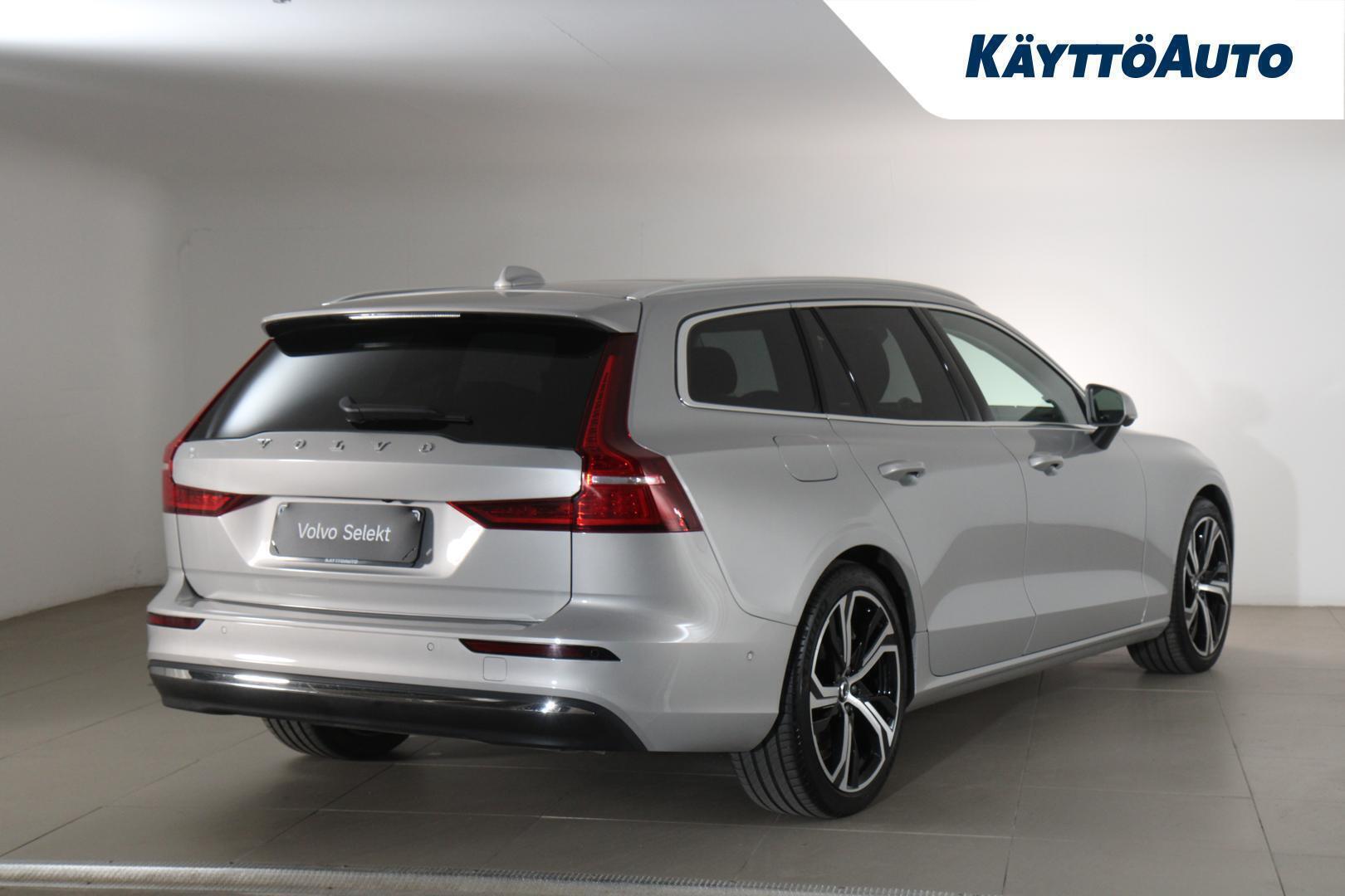 Volvo V60 2024, kuva 6/29