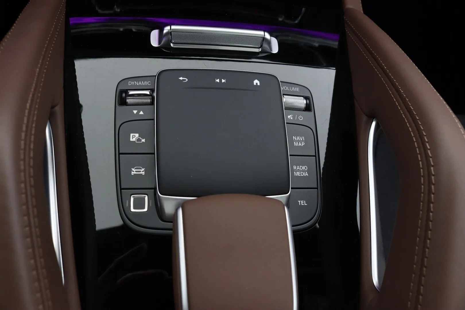 Mercedes-Benz GLE ZPH-941 carousel image