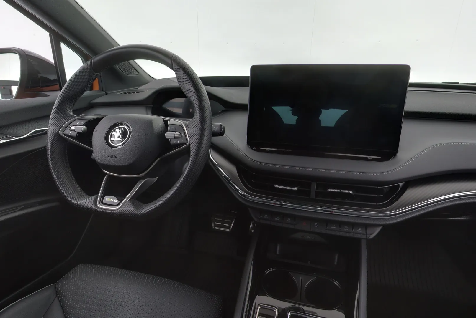 Skoda Enyaq GRB-760 carousel image
