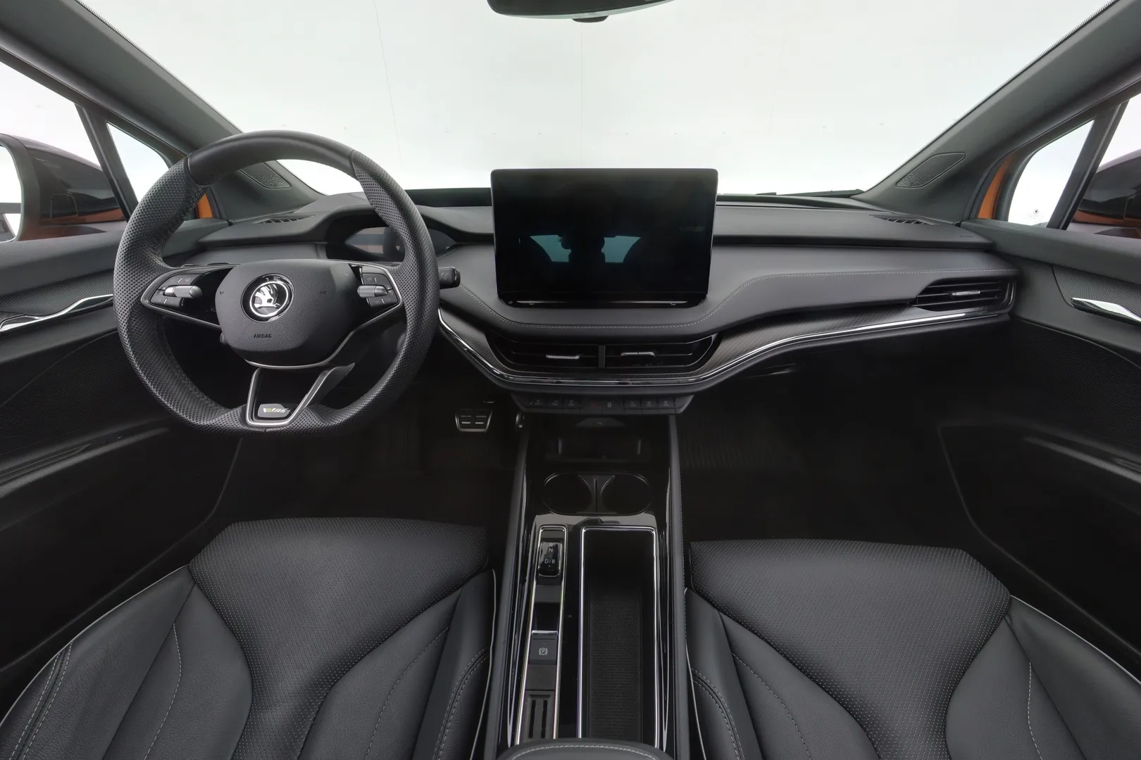 Skoda Enyaq GRB-760 carousel image