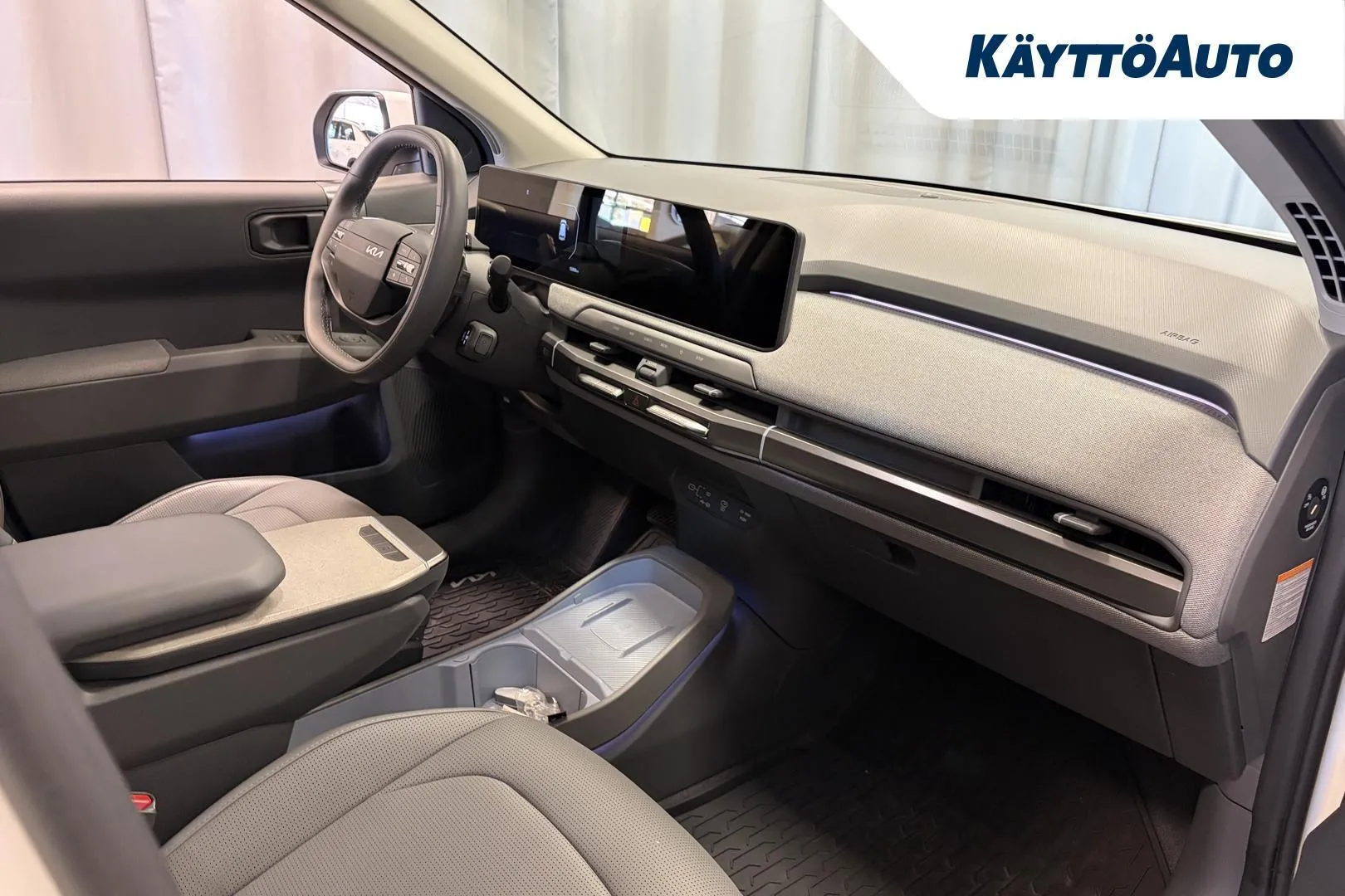 Kia EV3 GRB-437 carousel image