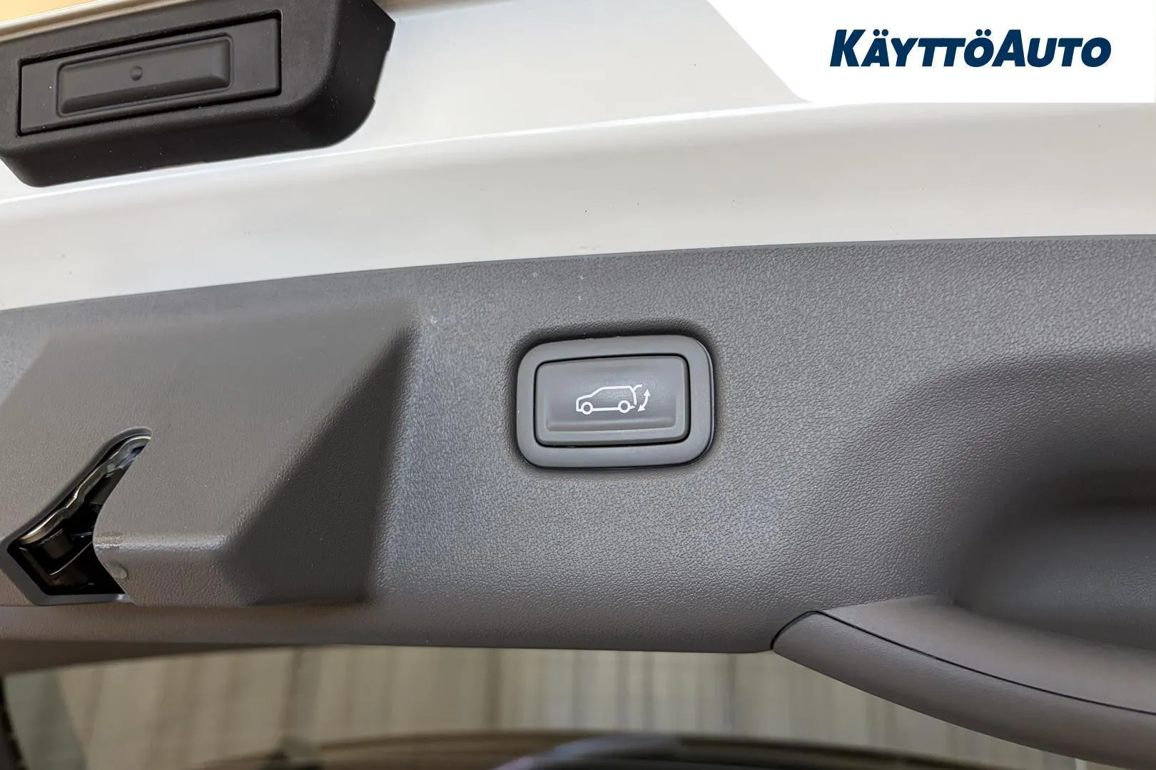 Kia EV3 GRB-437 carousel image