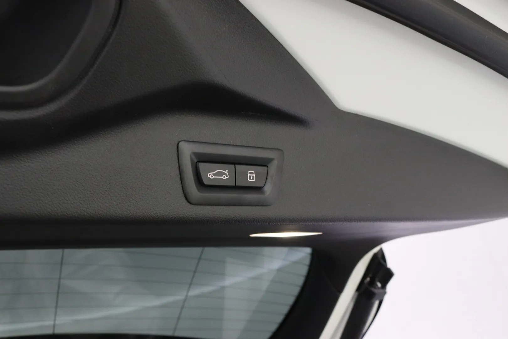 BMW X5 ISH-941 carousel image