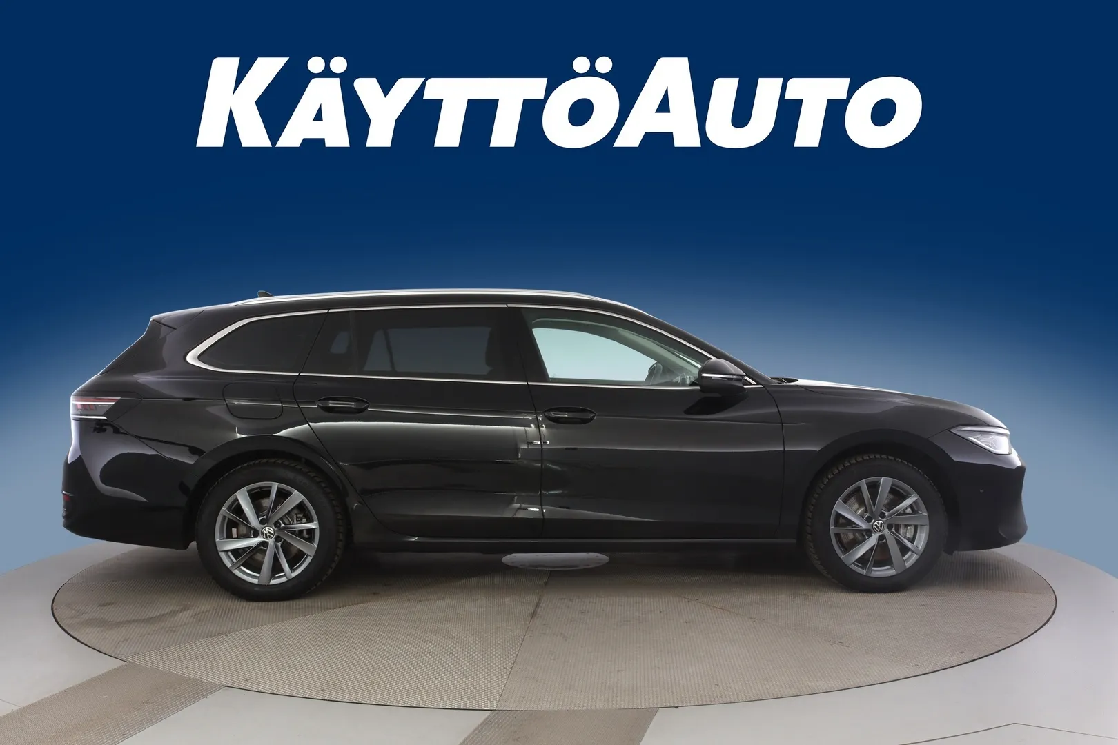 Volkswagen Passat LST-298 carousel image