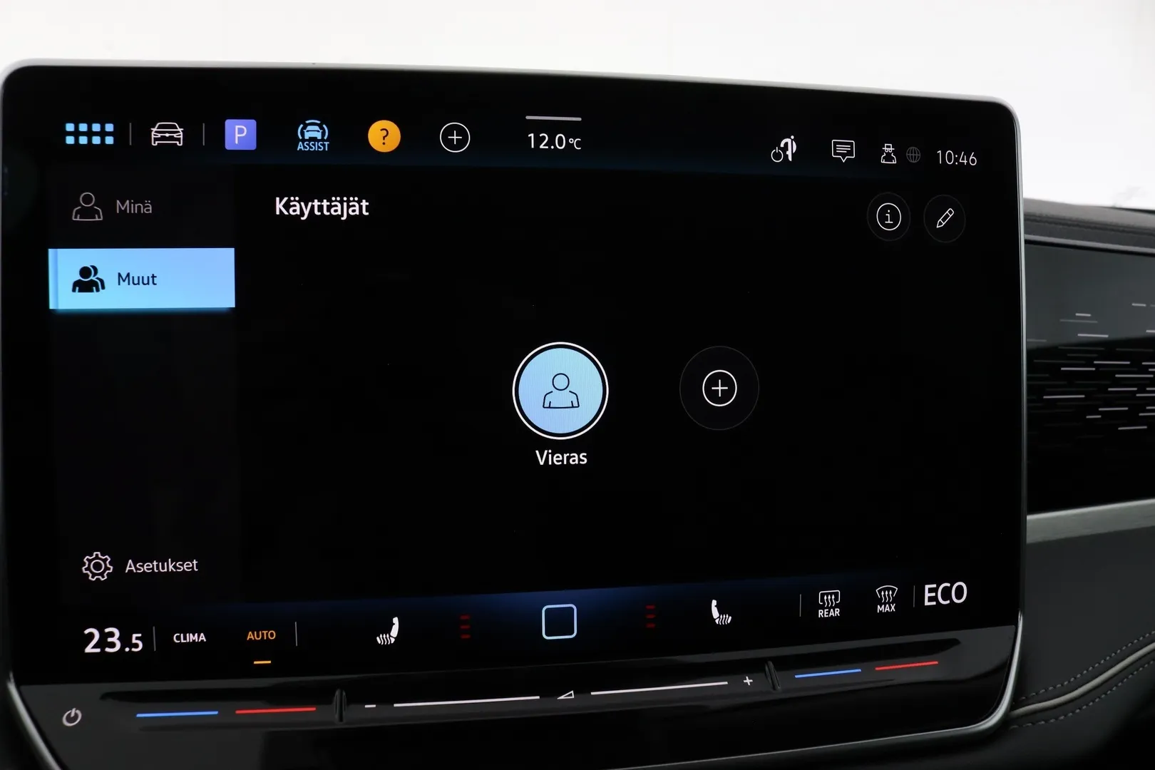 Volkswagen Passat LST-298 carousel image