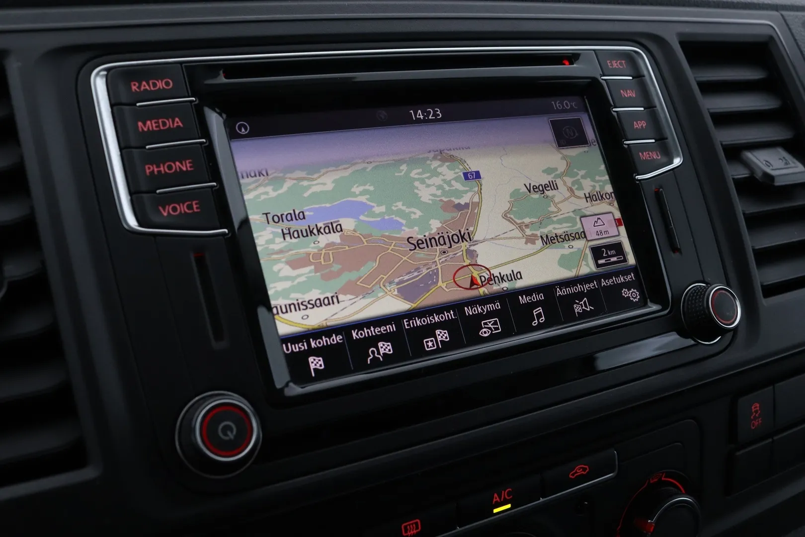 Volkswagen Transporter CMI-701 carousel image