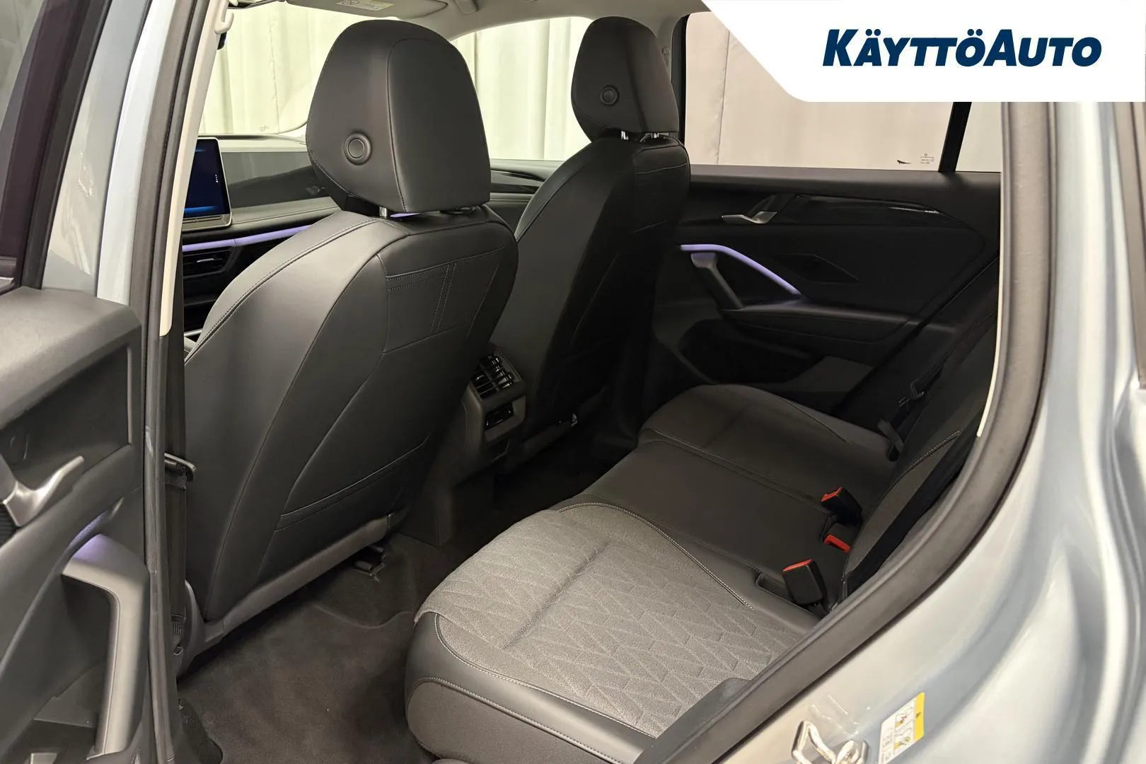 Volkswagen Tiguan ZPJ-679 carousel image