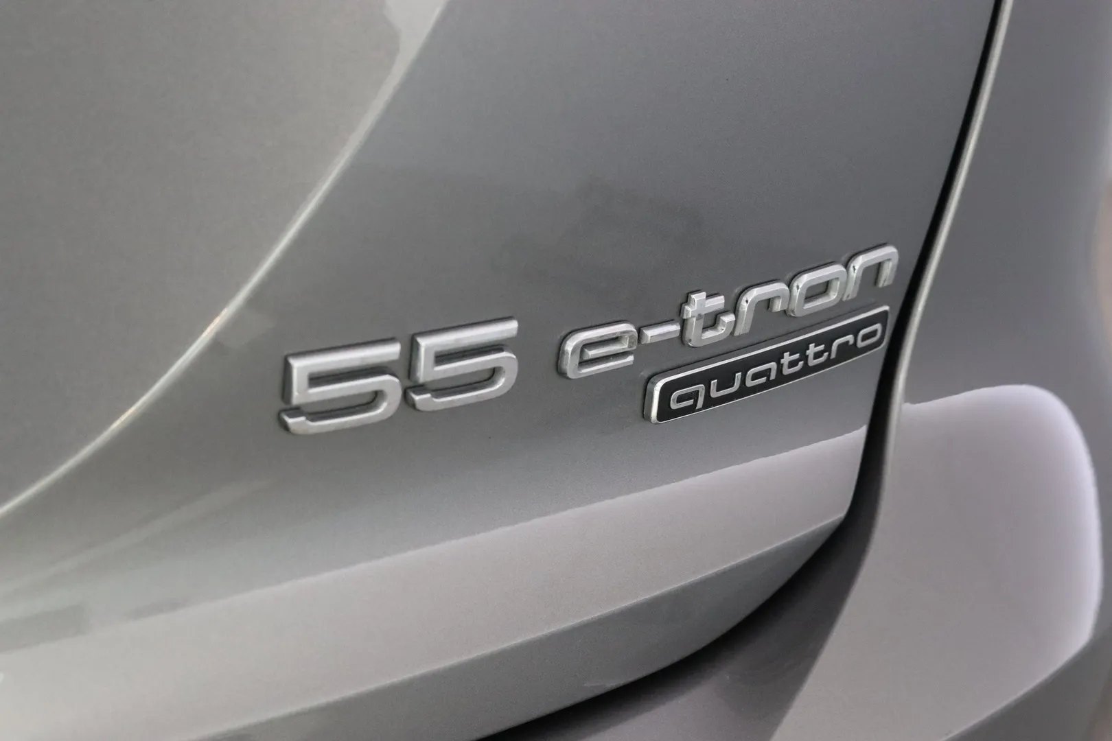 Audi Q4 e-tron ISH-419 carousel image