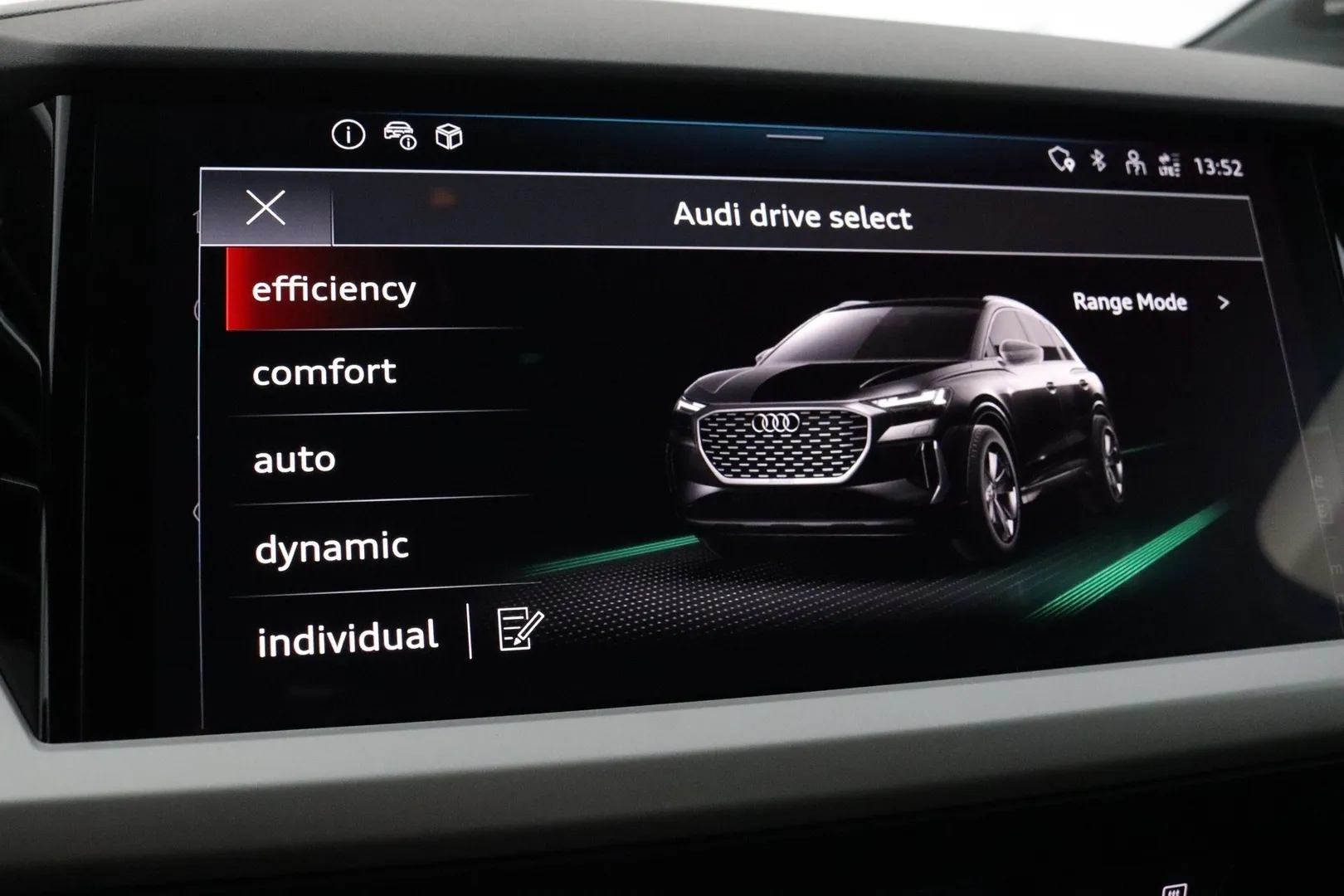 Audi Q4 e-tron ISH-419 carousel image