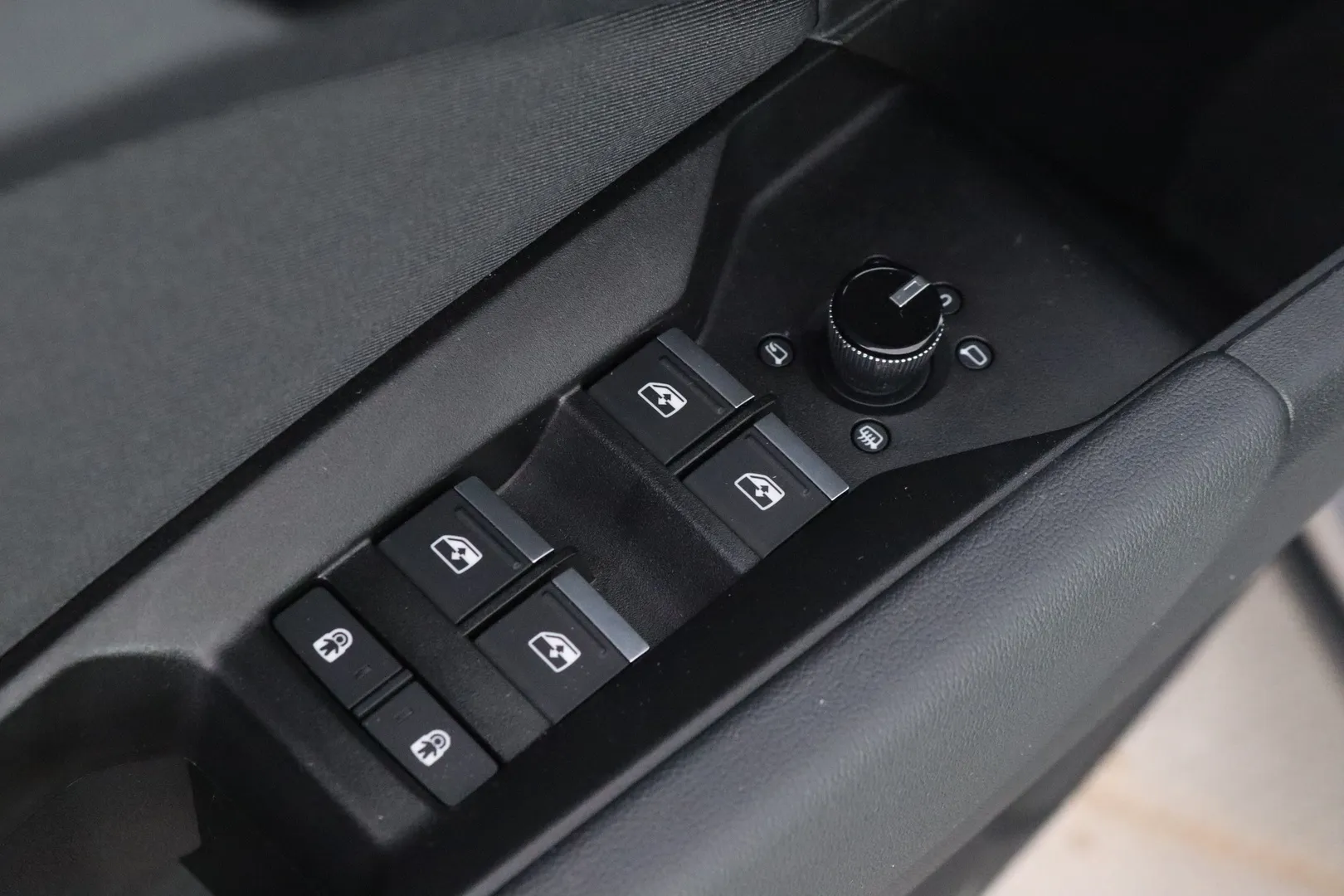 Audi Q4 e-tron ISH-419 carousel image