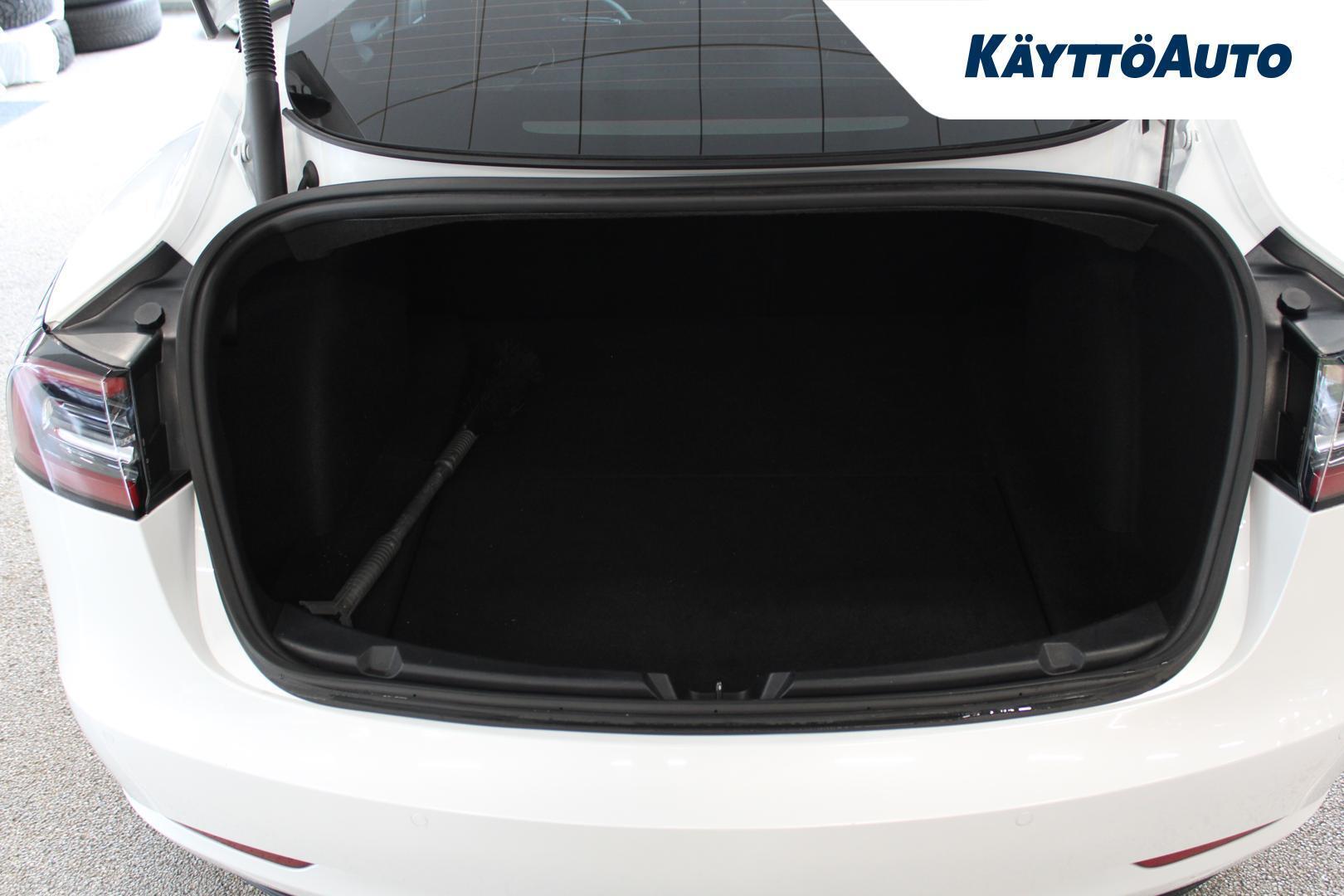 Tesla Model 3 Standard Range Plus 2021, kuva 7/20