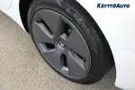 Tesla Model 3 OZE-648 carousel thumbs