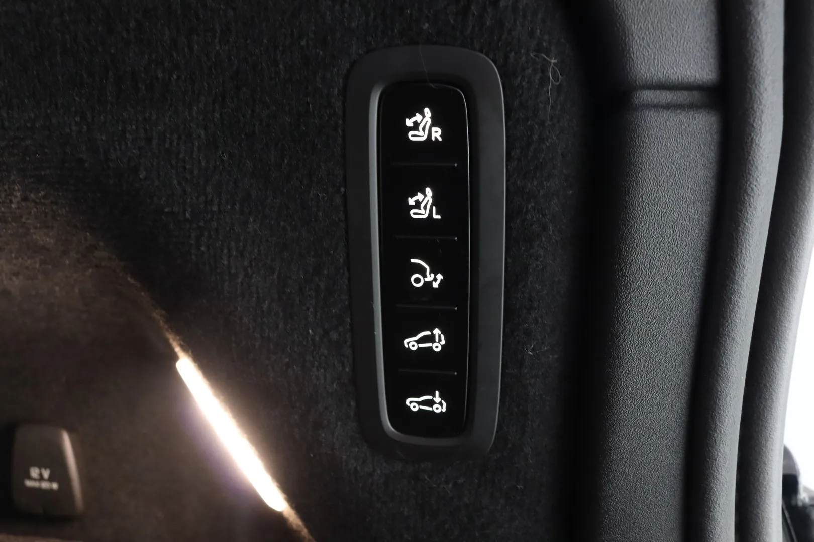 Volvo EX90 FSF-407 carousel image